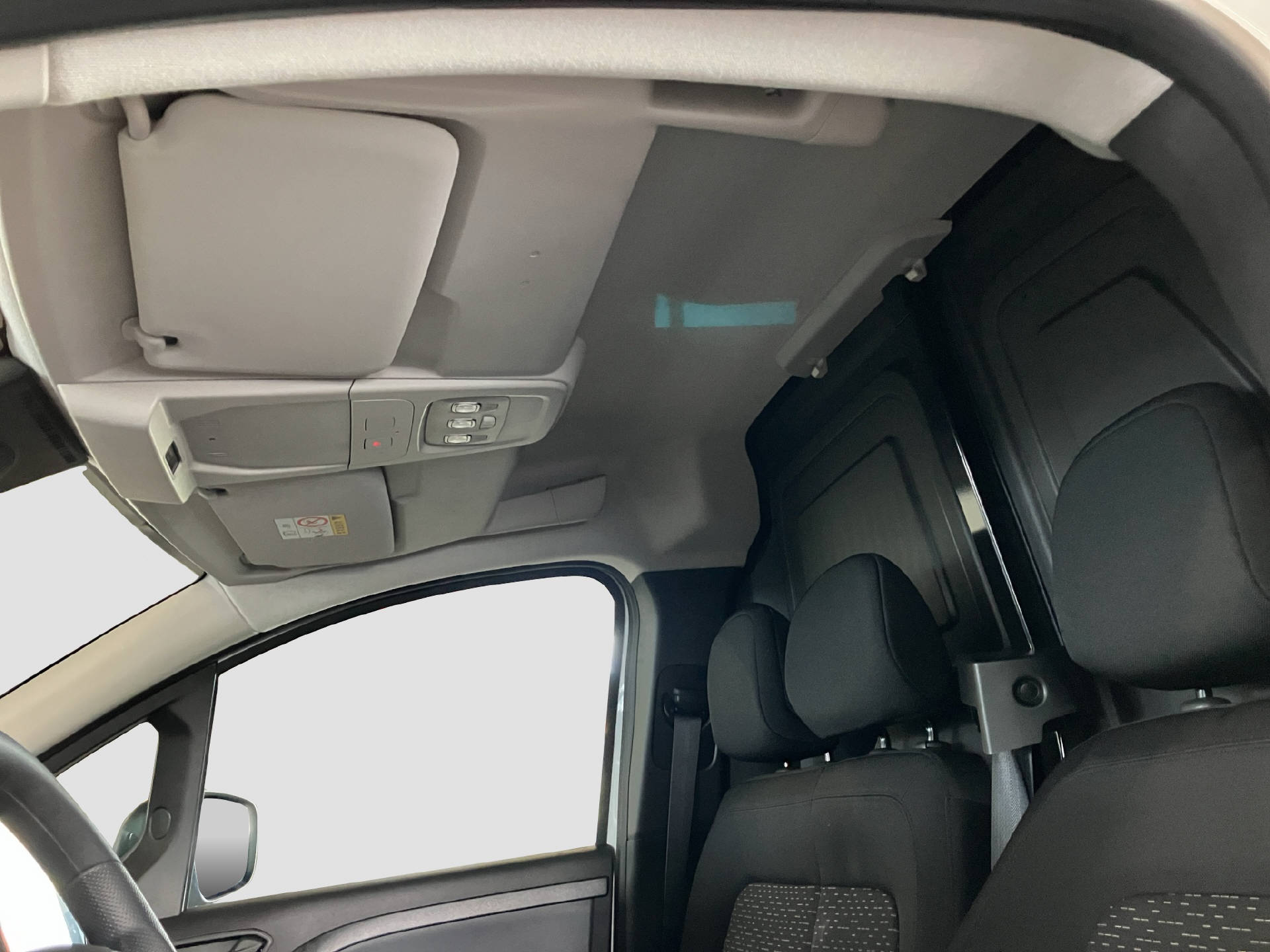 MERCEDES-BENZ eCitan Standard 2716mm S Worker-image-11