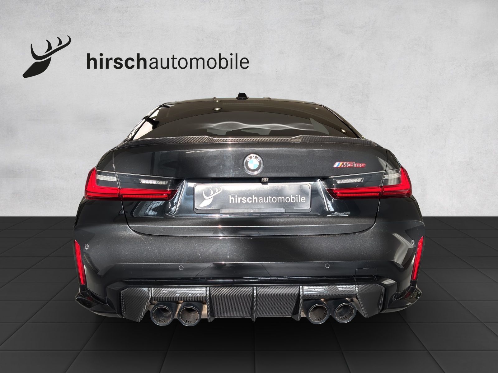 BMW M3 CS-showroom-element-2
