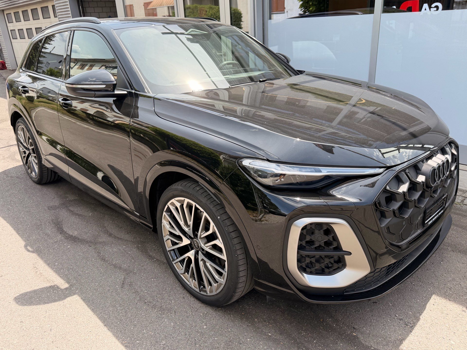 AUDI SQ5 3.0 TFSI QUATTRO 367 PS EDITION ONE *** ABSOLUTE TOP AUSSTATTUNG ***-showroom-element-2