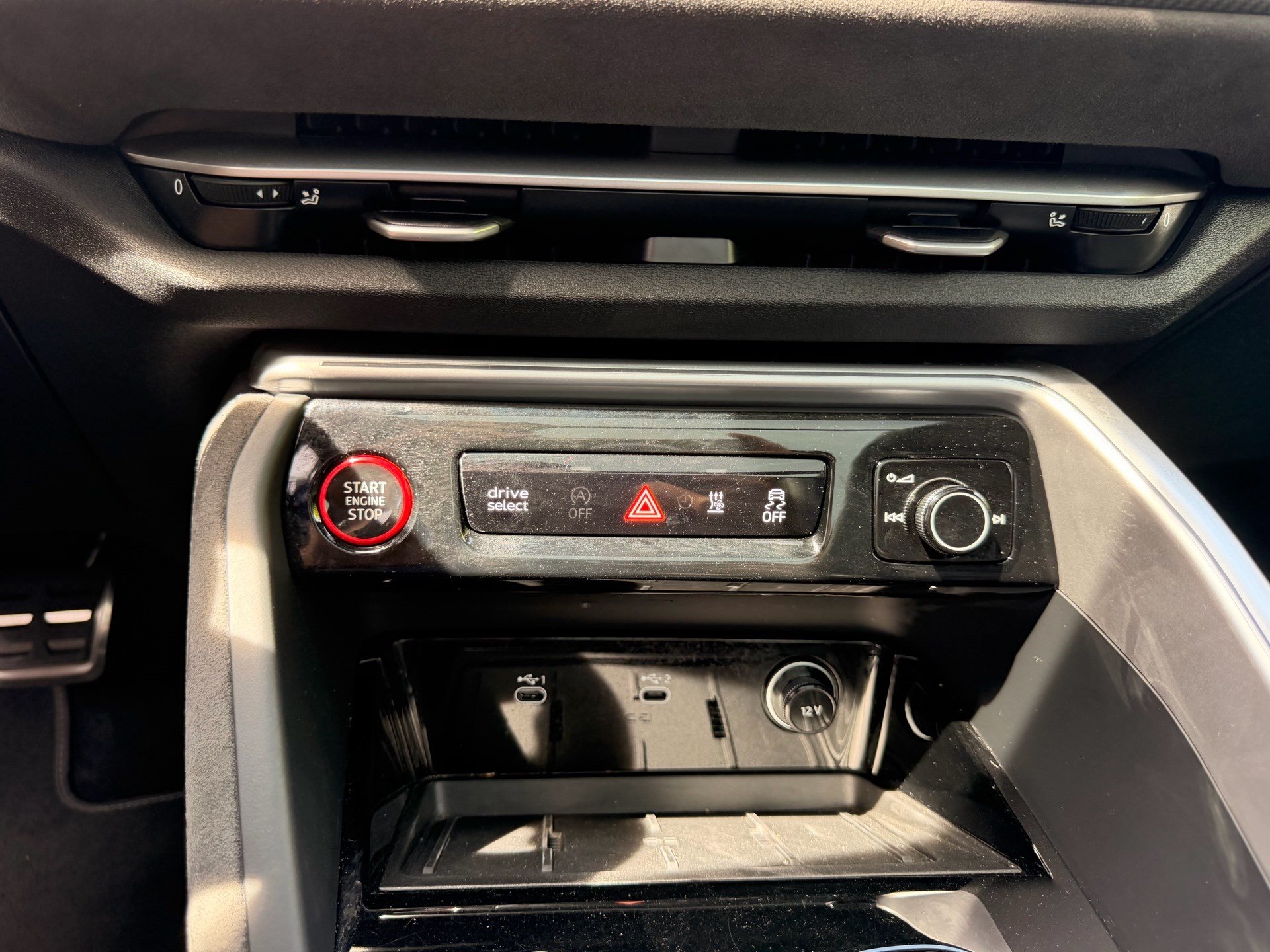 AUDI SQ5 3.0 TFSI QUATTRO 367 PS EDITION ONE *** ABSOLUTE TOP AUSSTATTUNG ***-image-22