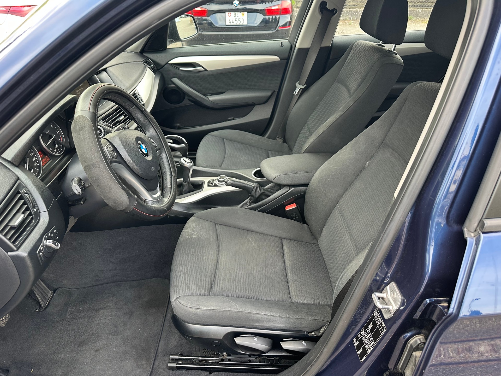 BMW X1 sDrive 18i xLine-image-9