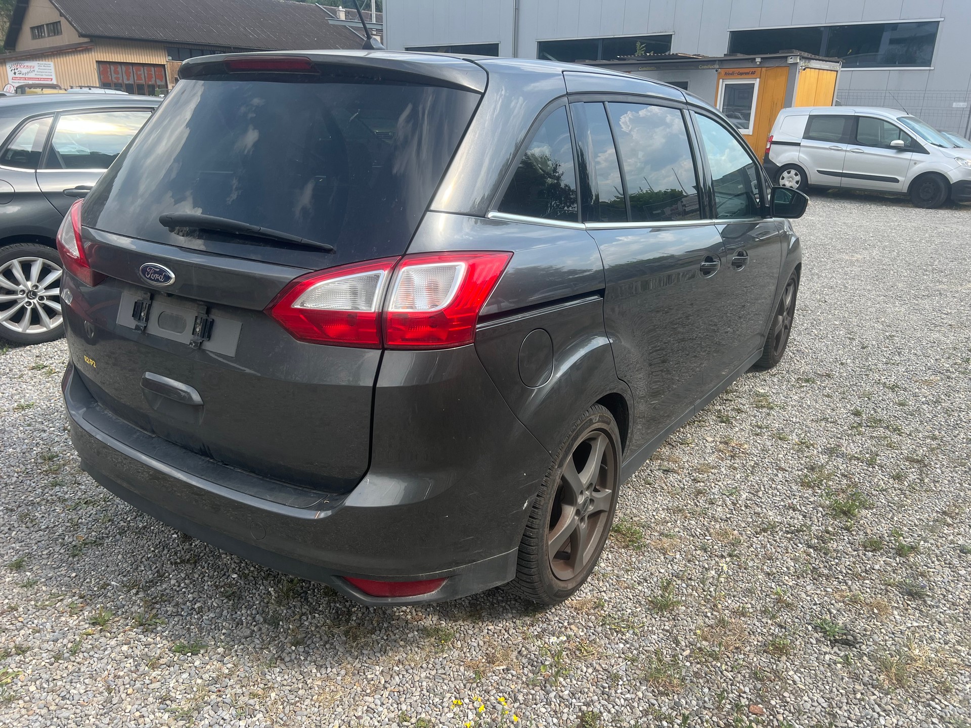 FORD GrC-Max 1.5 SCTi Trend-image-2