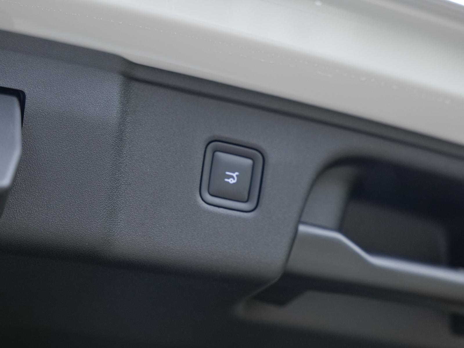 LEAPMOTOR C10 Design AWD-image-22