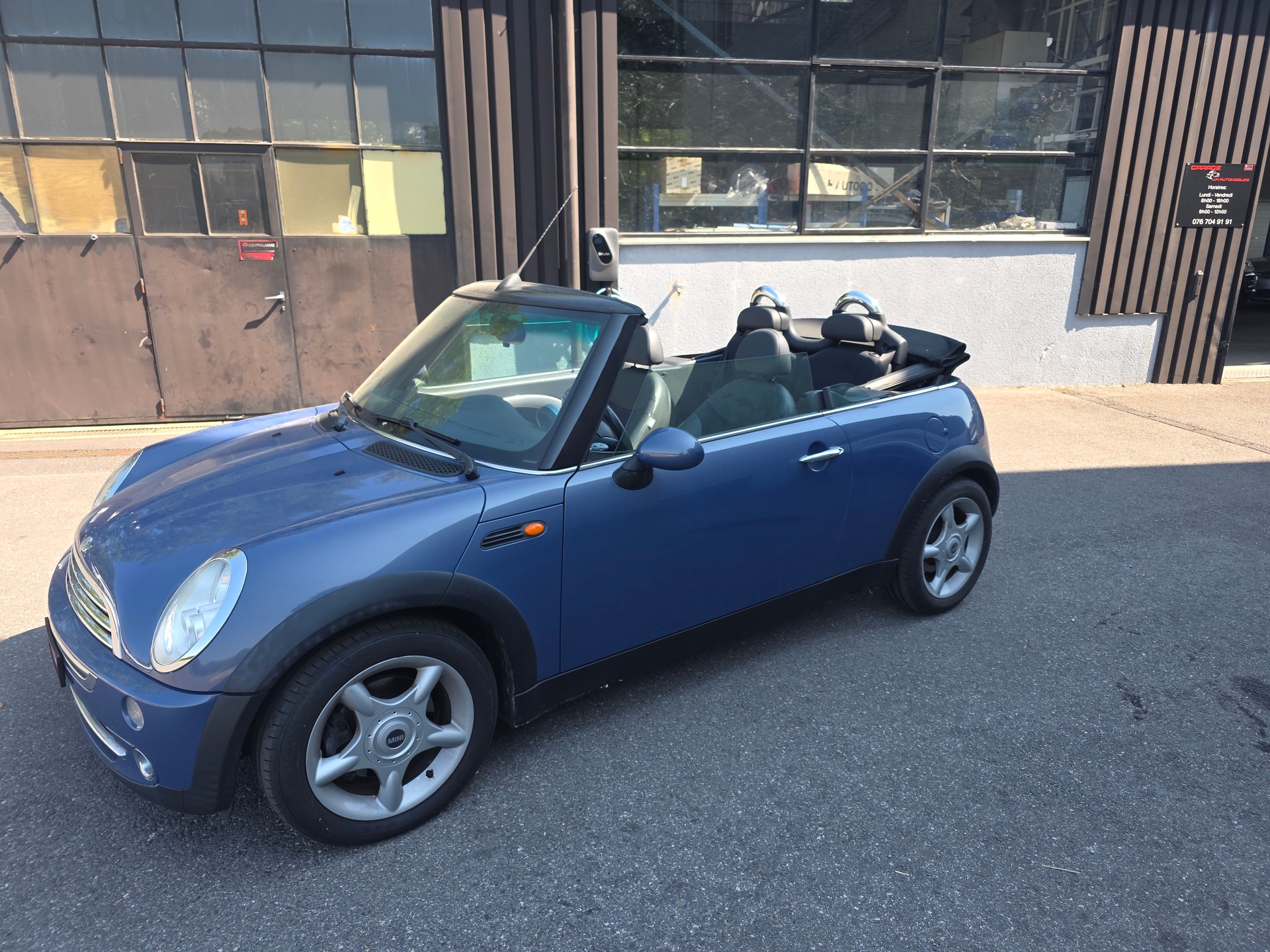 MINI Cooper Cabriolet