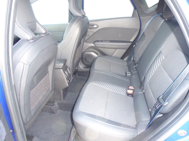 RENAULT Captur 1.3 TCe Esprit Alpine EDC-image-6
