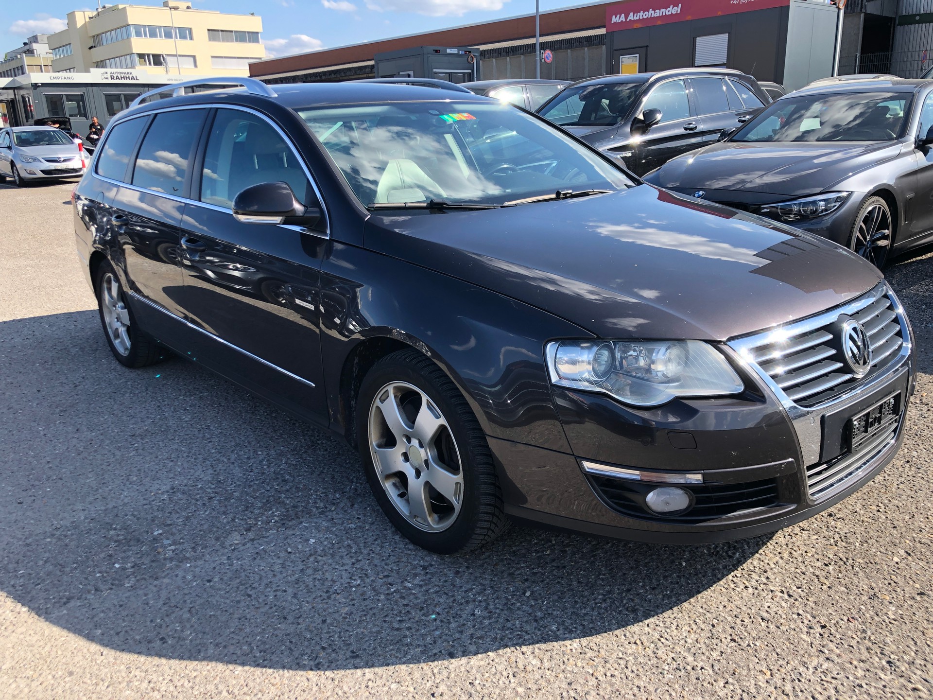 VW Passat Variant 3.2 V6 FSI Highline 4Motion-showroom-element-2