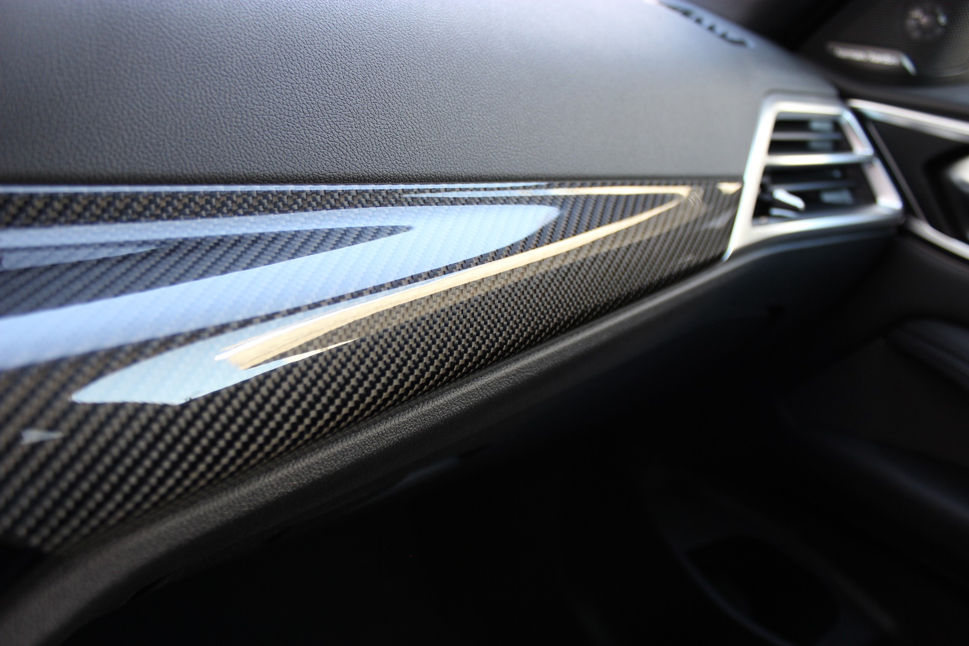 BMW M4 Coupé Competition M xDrive *M Carbon Exterieurpaket*-image-28