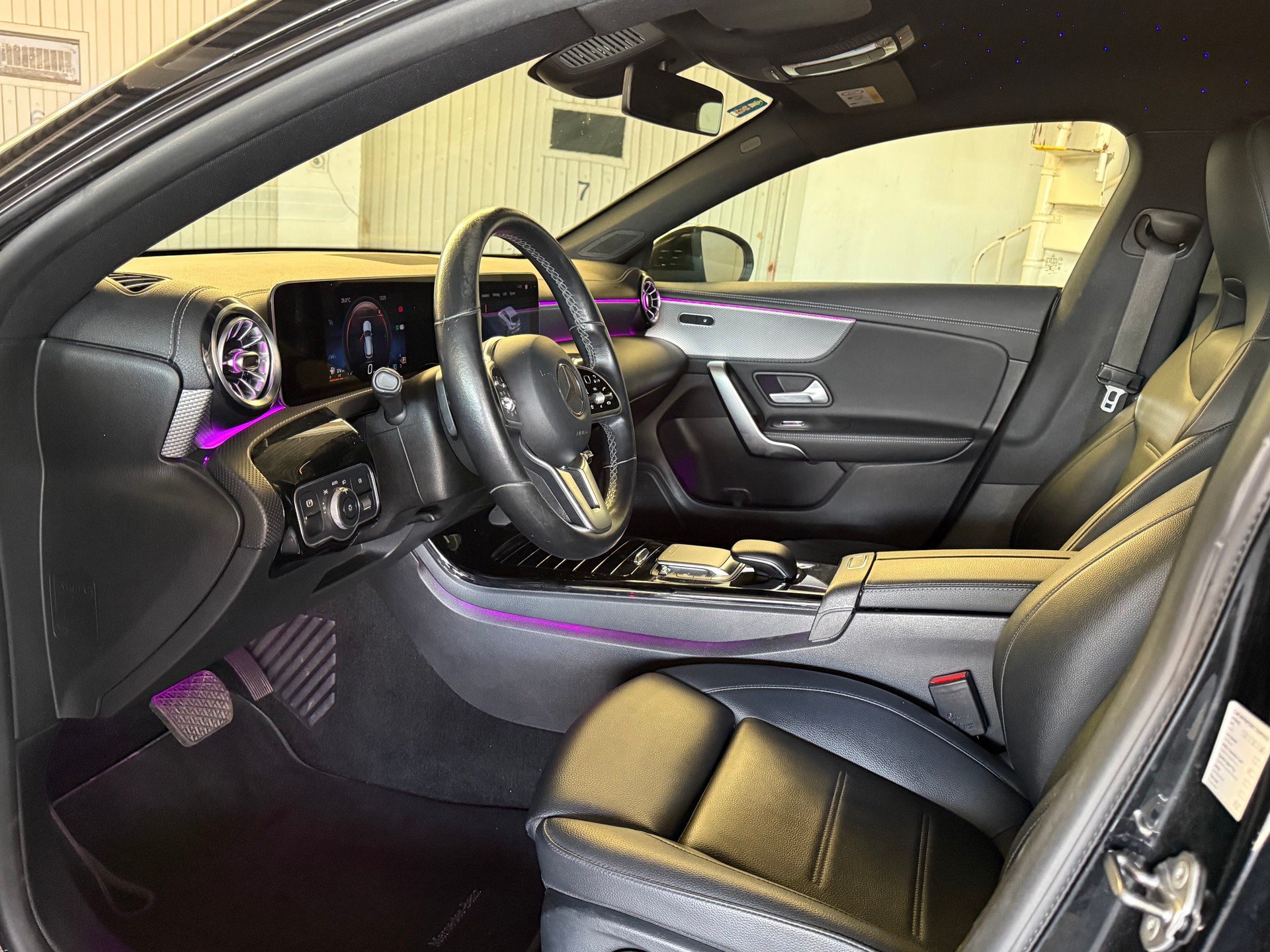 MERCEDES-BENZ CLA Shooting Brake 180 7G-DCT Progressive-image-8