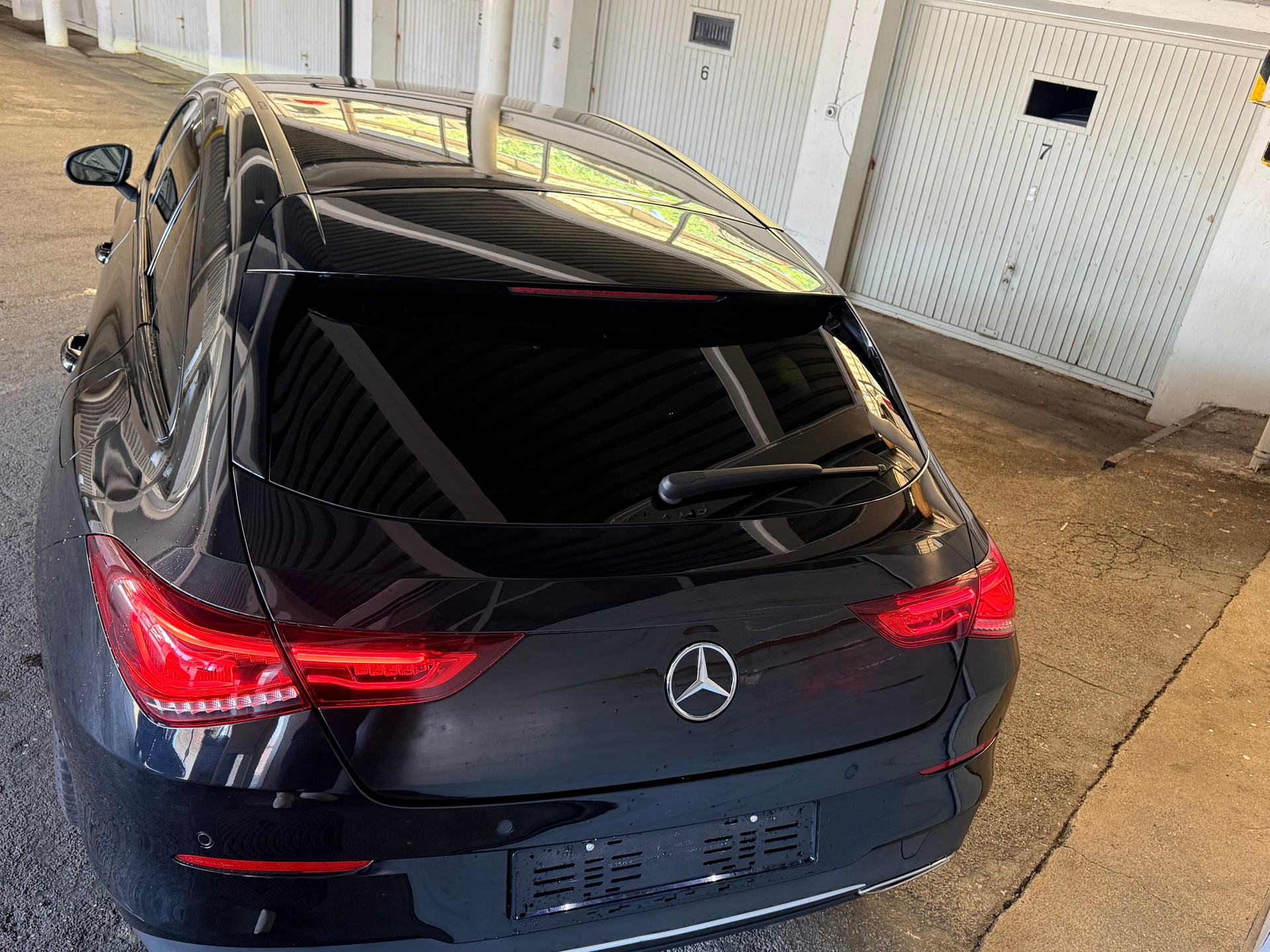 MERCEDES-BENZ CLA Shooting Brake 180 7G-DCT Progressive-image-5