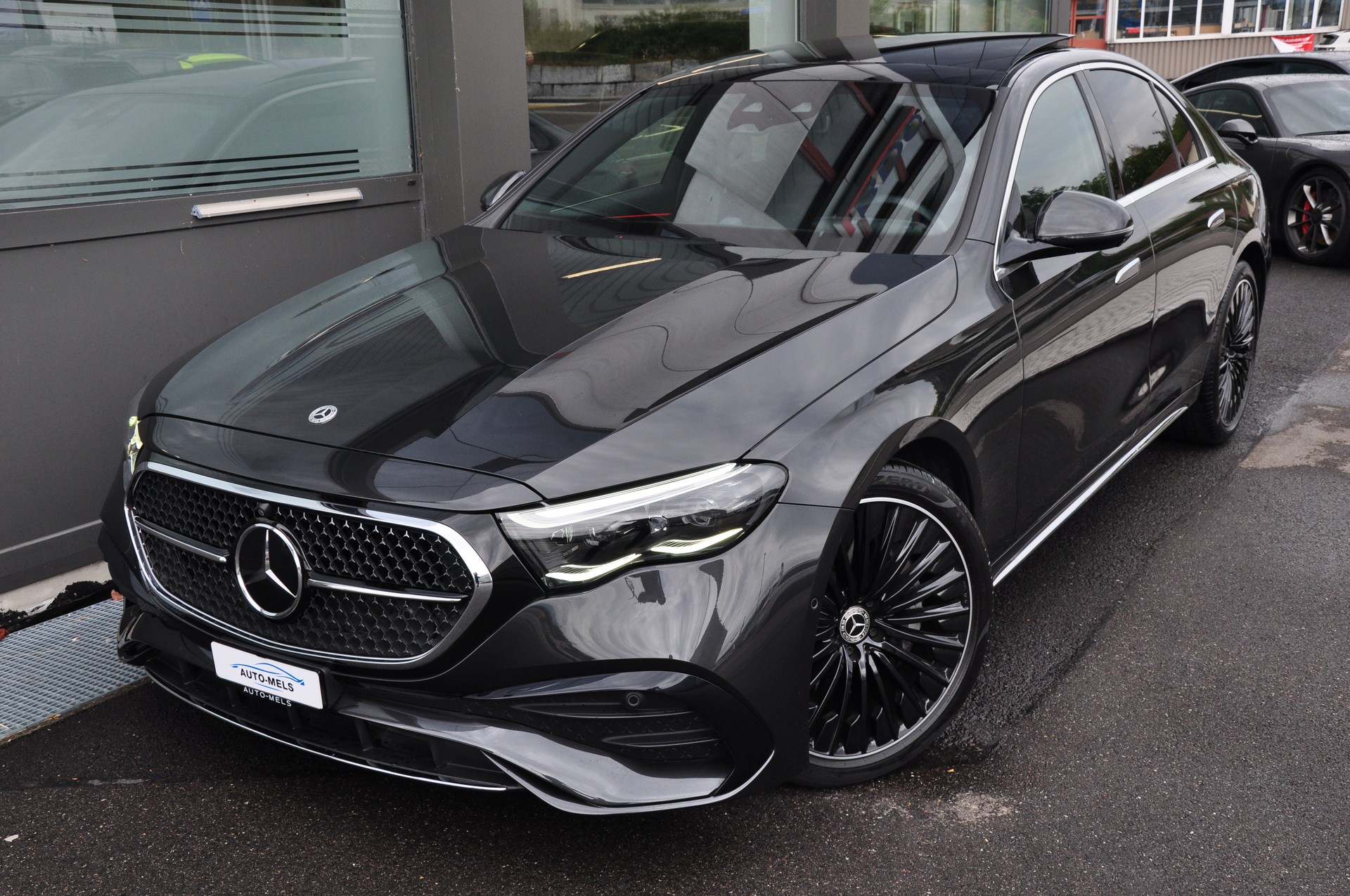 MERCEDES-BENZ E 220 d 4Matic 9G-Tronic-image-4