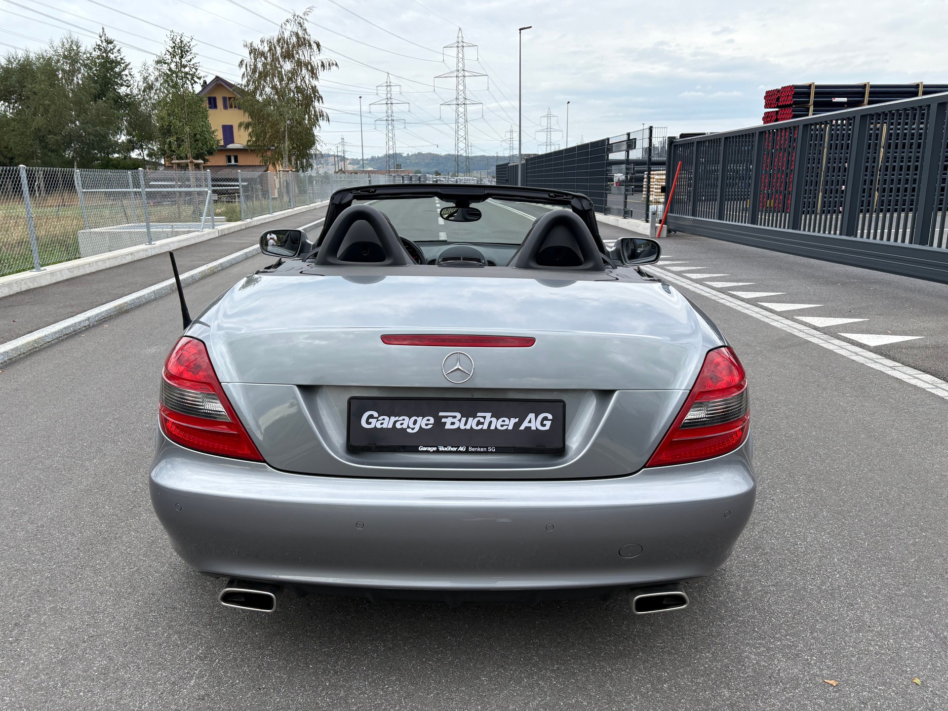 MERCEDES-BENZ SLK 350 7G-Tronic-showroom-element-3