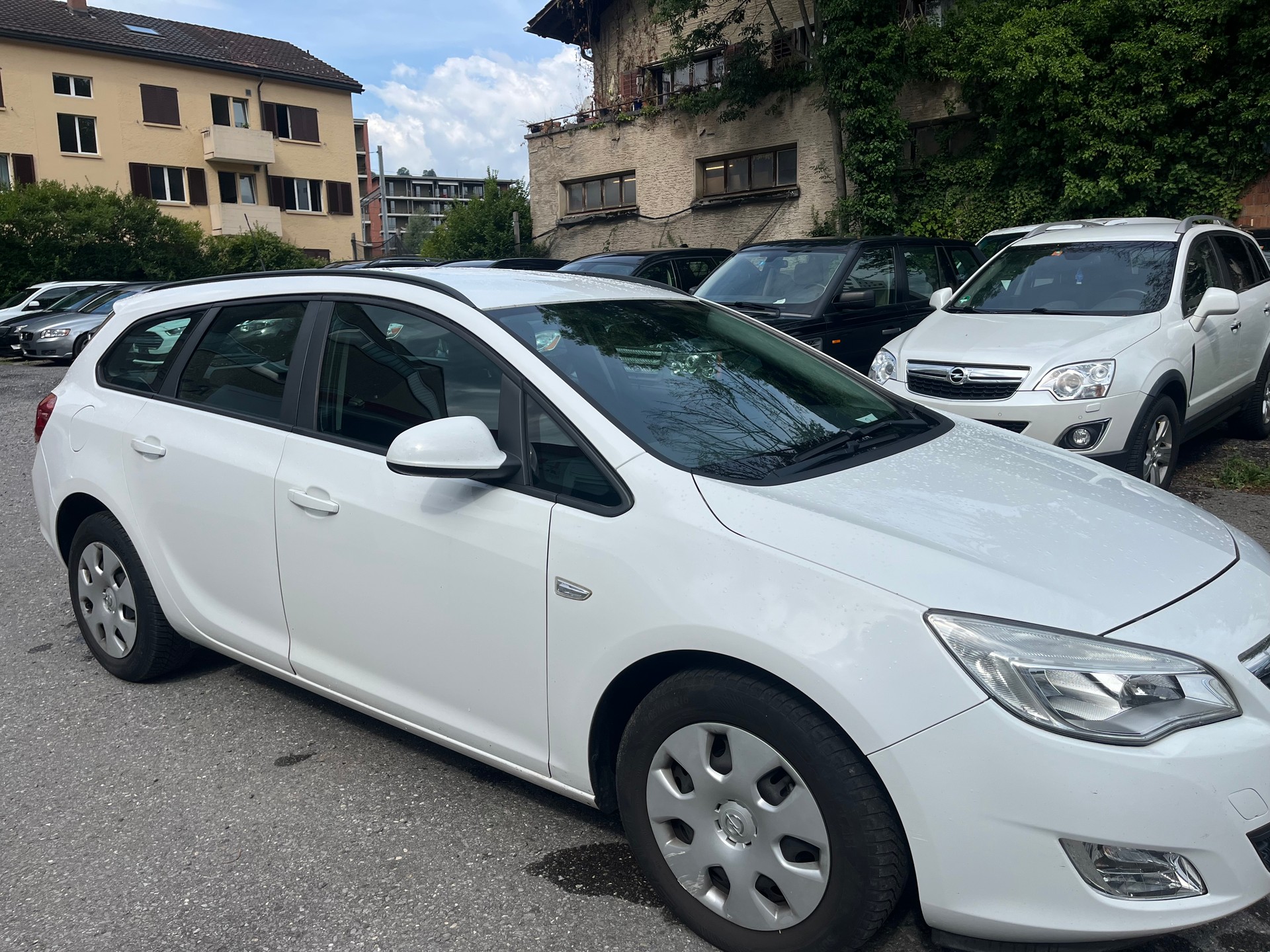 OPEL Astra SportsTourer 1.6i 16V Enjoy Automatic-image-5
