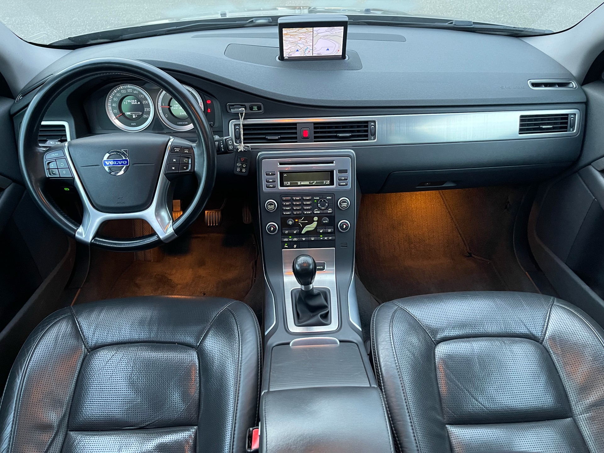VOLVO XC70 DRIVe Summum-image-10