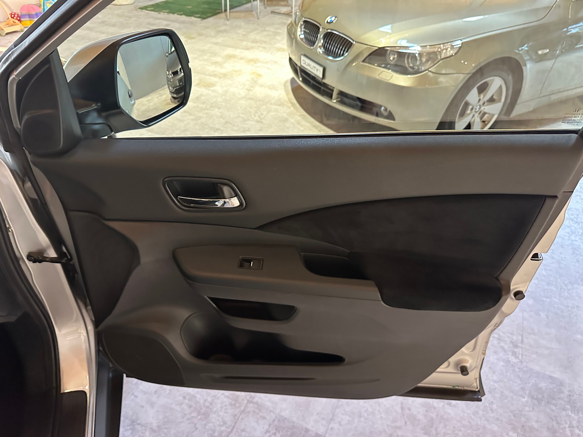 HONDA CR-V 2.2 i-DTEC Lifestyle 4WD Automatic/1. Jahr Garantie/Ab Service und MFK-image-14