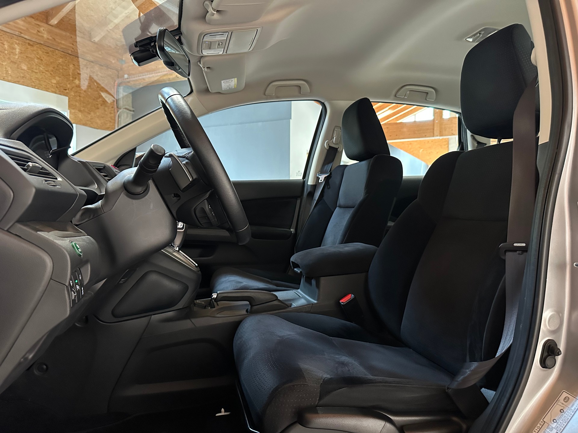 HONDA CR-V 2.2 i-DTEC Lifestyle 4WD Automatic/1. Jahr Garantie/Ab Service und MFK-image-10