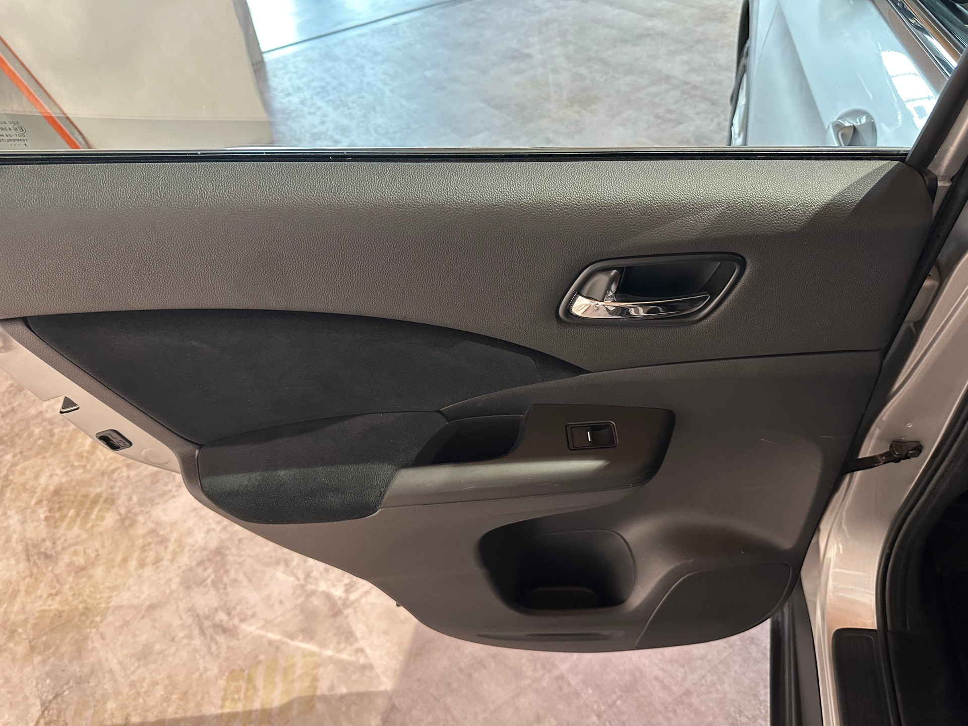 HONDA CR-V 2.2 i-DTEC Lifestyle 4WD Automatic/1. Jahr Garantie/Ab Service und MFK-image-24
