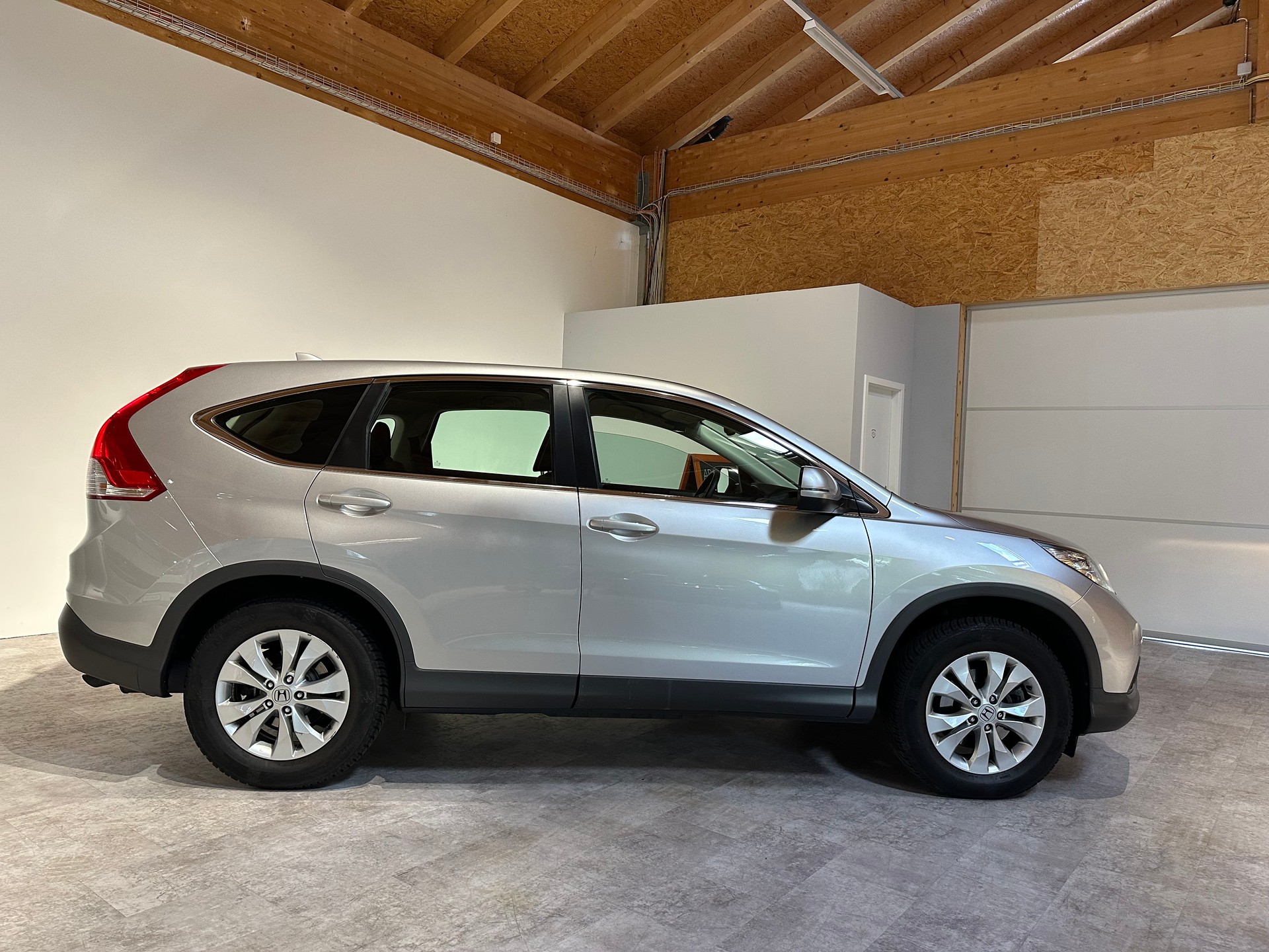 HONDA CR-V 2.2 i-DTEC Lifestyle 4WD Automatic/1. Jahr Garantie/Ab Service und MFK-image-7