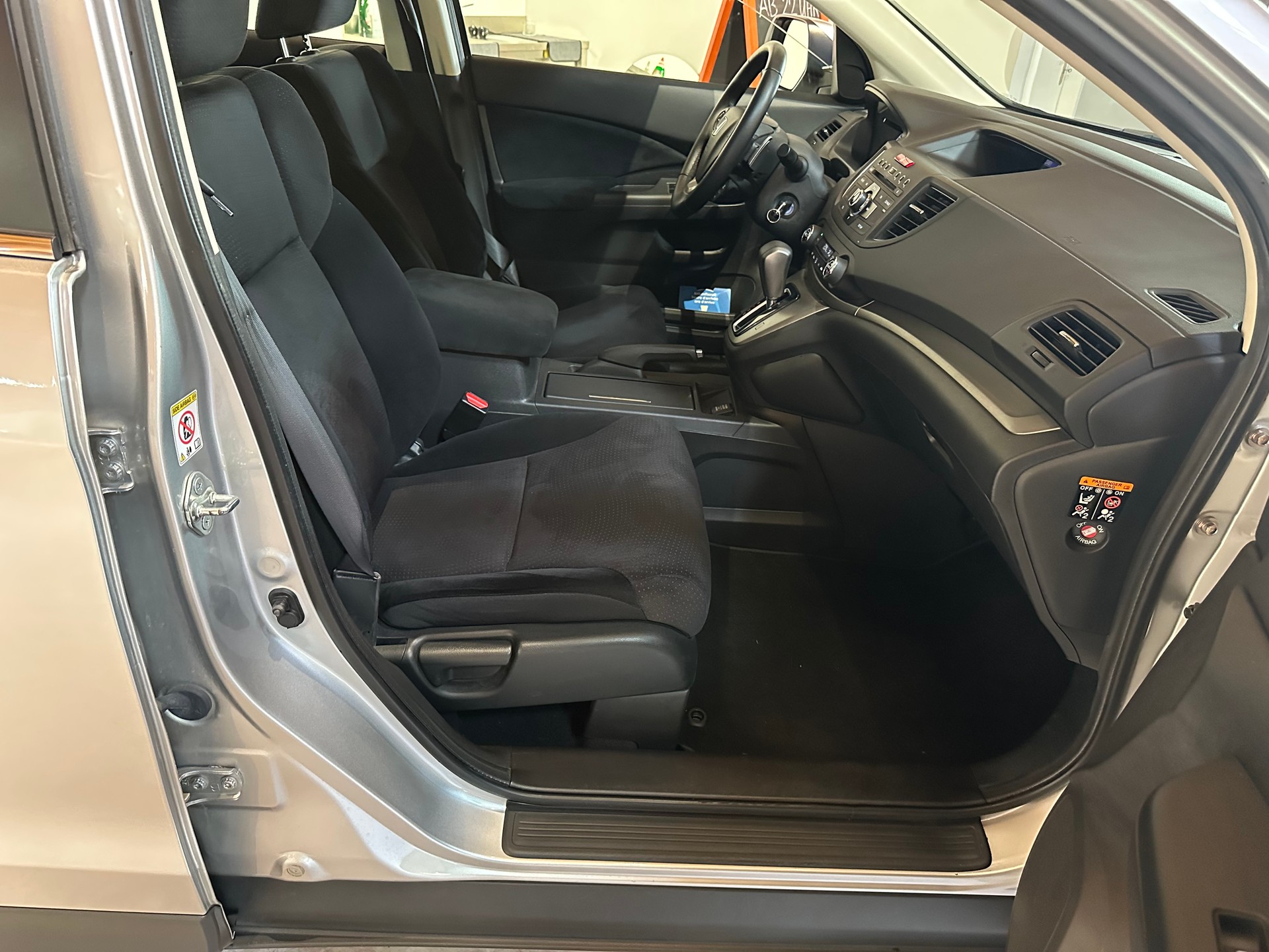 HONDA CR-V 2.2 i-DTEC Lifestyle 4WD Automatic/1. Jahr Garantie/Ab Service und MFK-image-12
