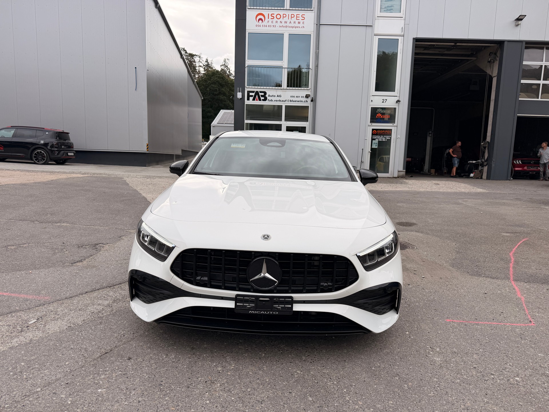 MERCEDES-BENZ A 200 7G-DCT AMG -Line
