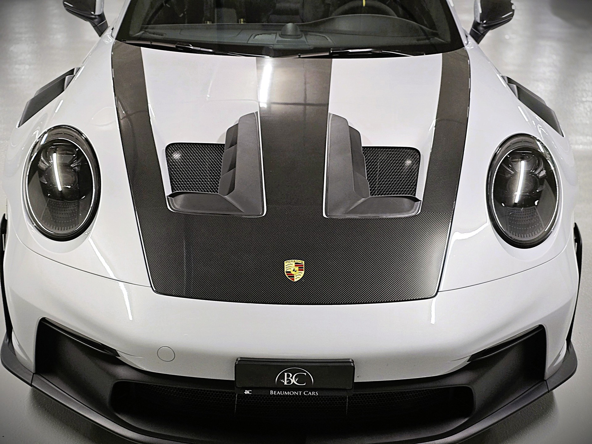 PORSCHE 911 GT3 RS-showroom-element-3
