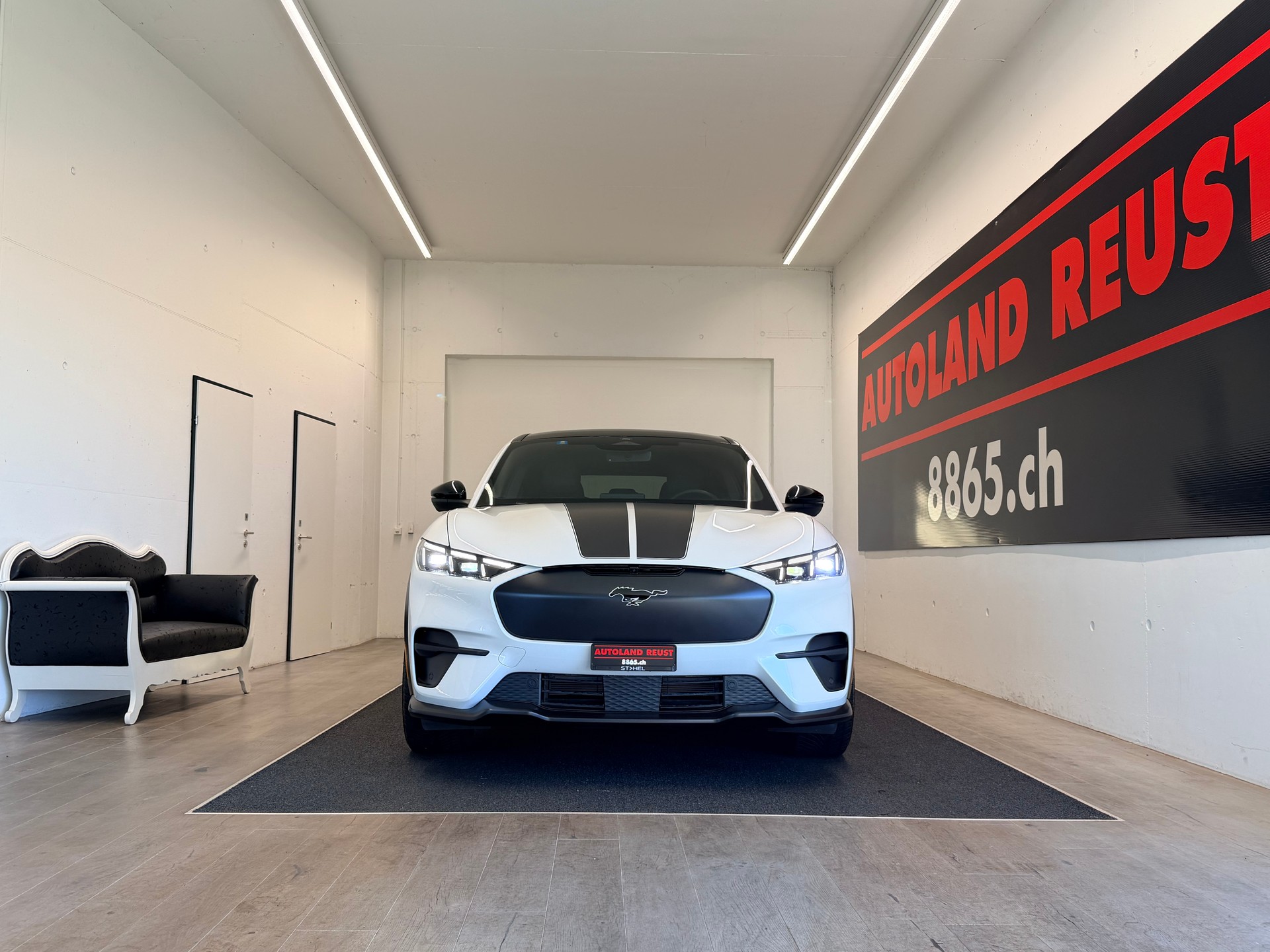 FORD Mustang MACH-E GT Rally AWD 91 kWh-showroom-element-1