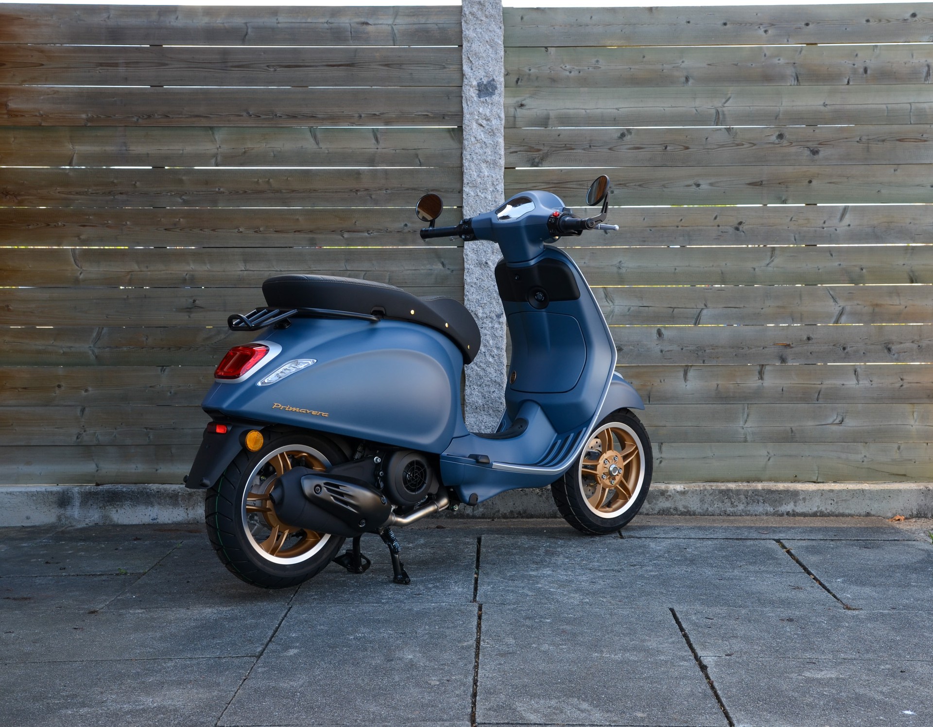 PIAGGIO Vespa 125 Primavera officina 8-image-1