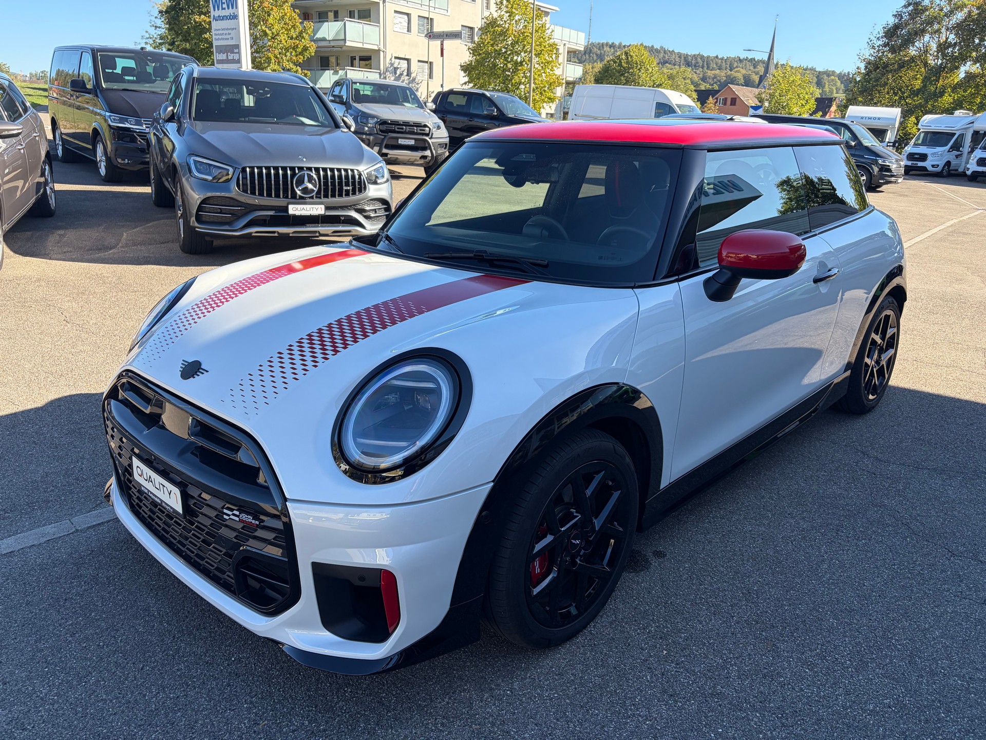 MINI Cooper John Cooper Works DKG-showroom-element-2