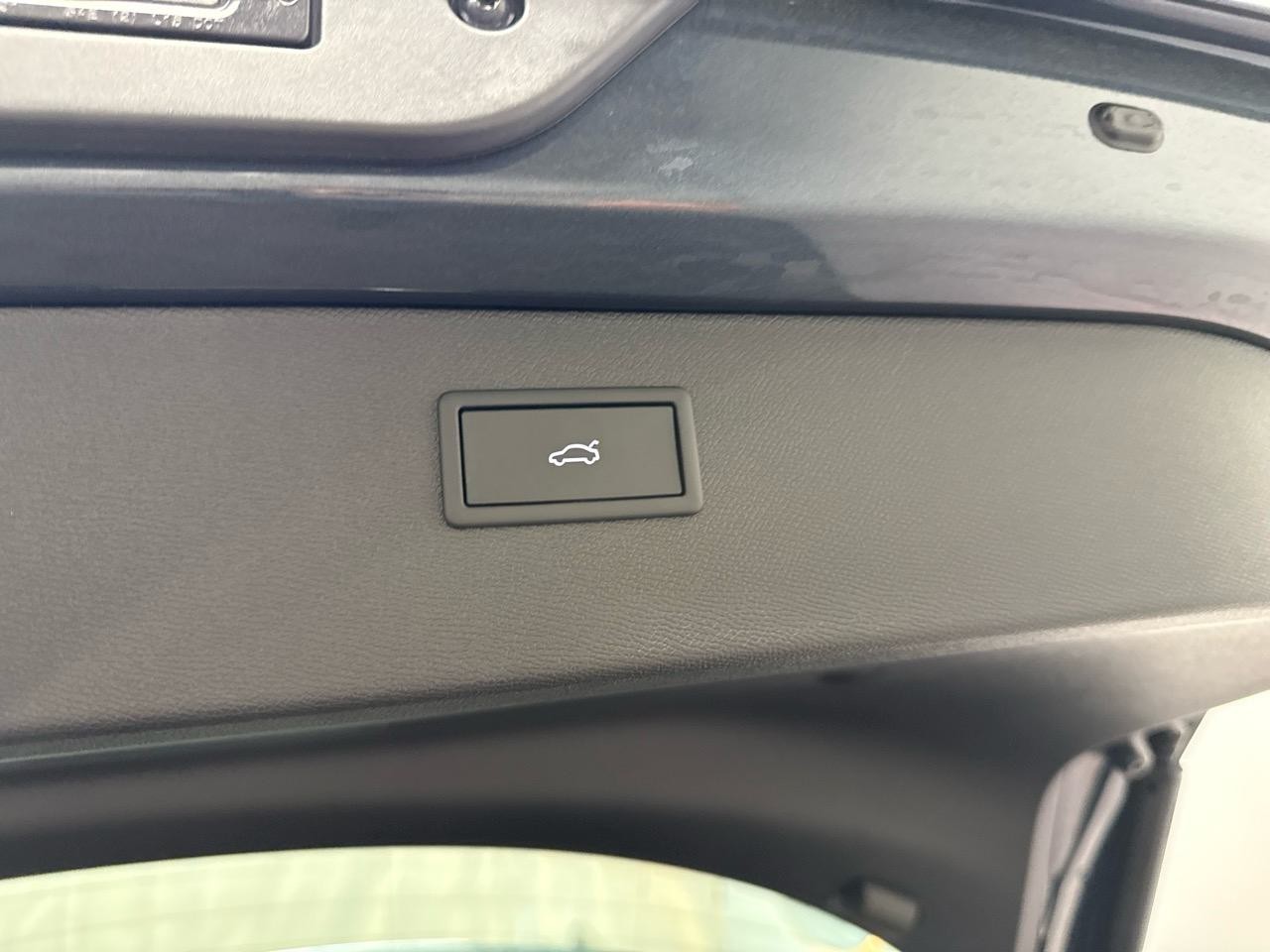 CUPRA Formentor 1.5 TSI DSG-image-12