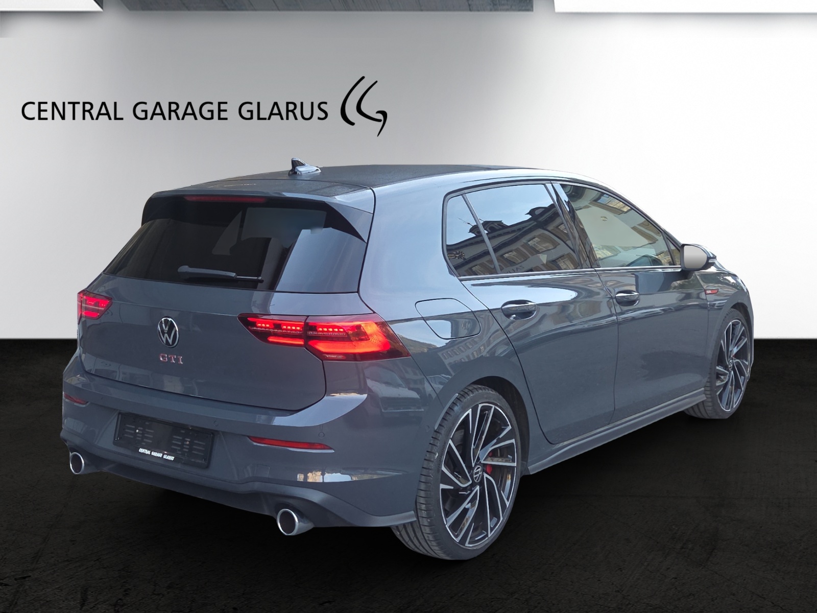 VW Golf 2.0 TSI GTI DSG-image-4