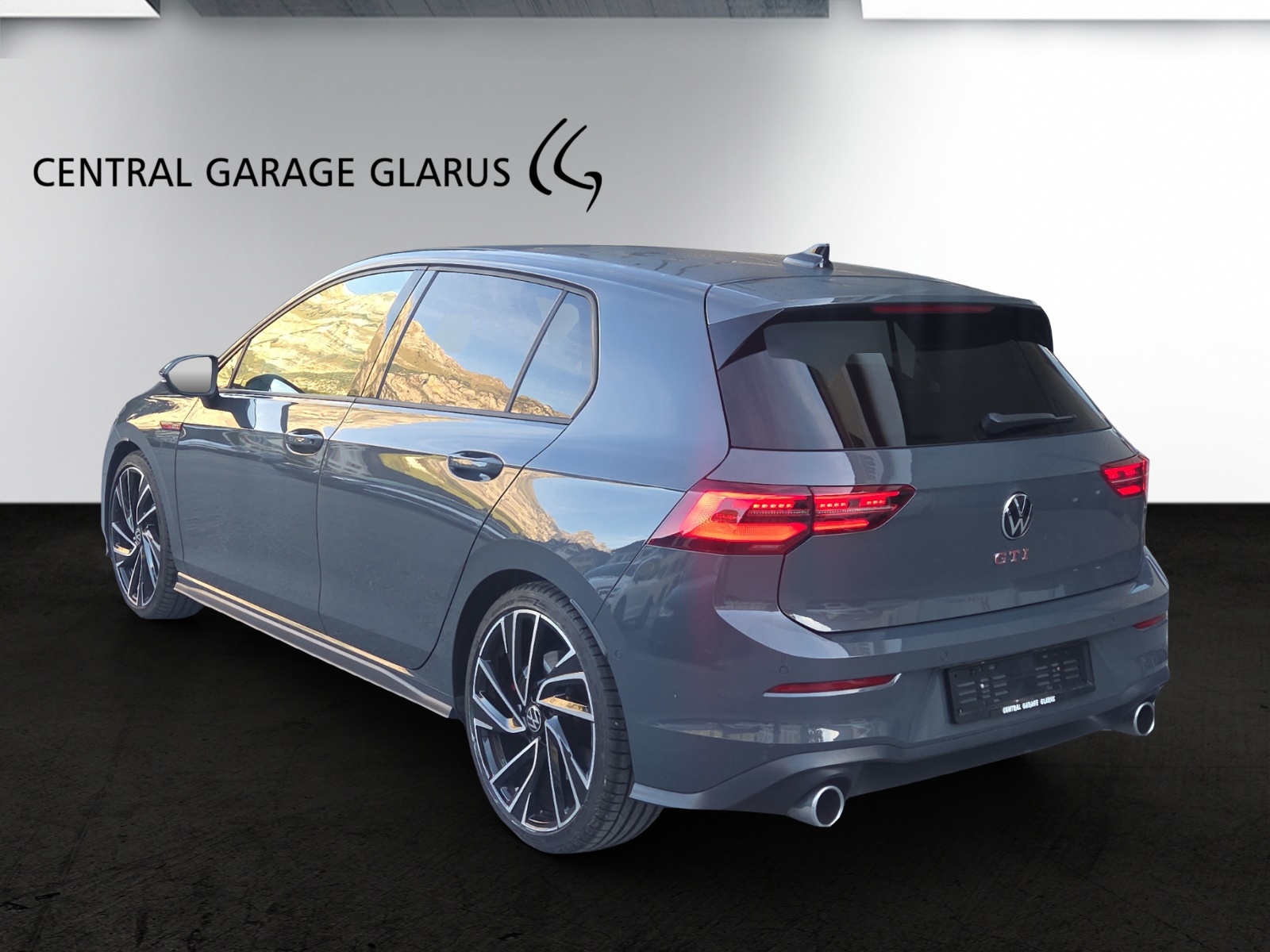 VW Golf 2.0 TSI GTI DSG-image-5