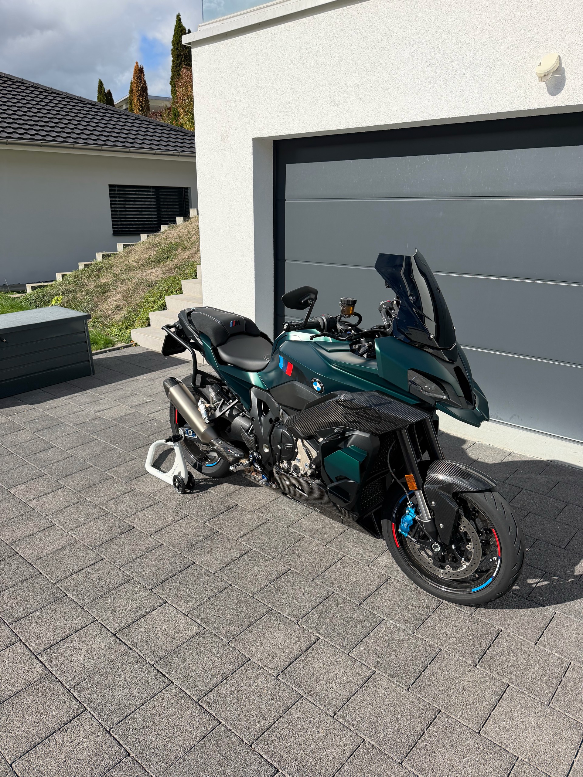 BMW M 1000 XR | NP CHF 38’900.– | 3 J. Service & Garantie-image-2