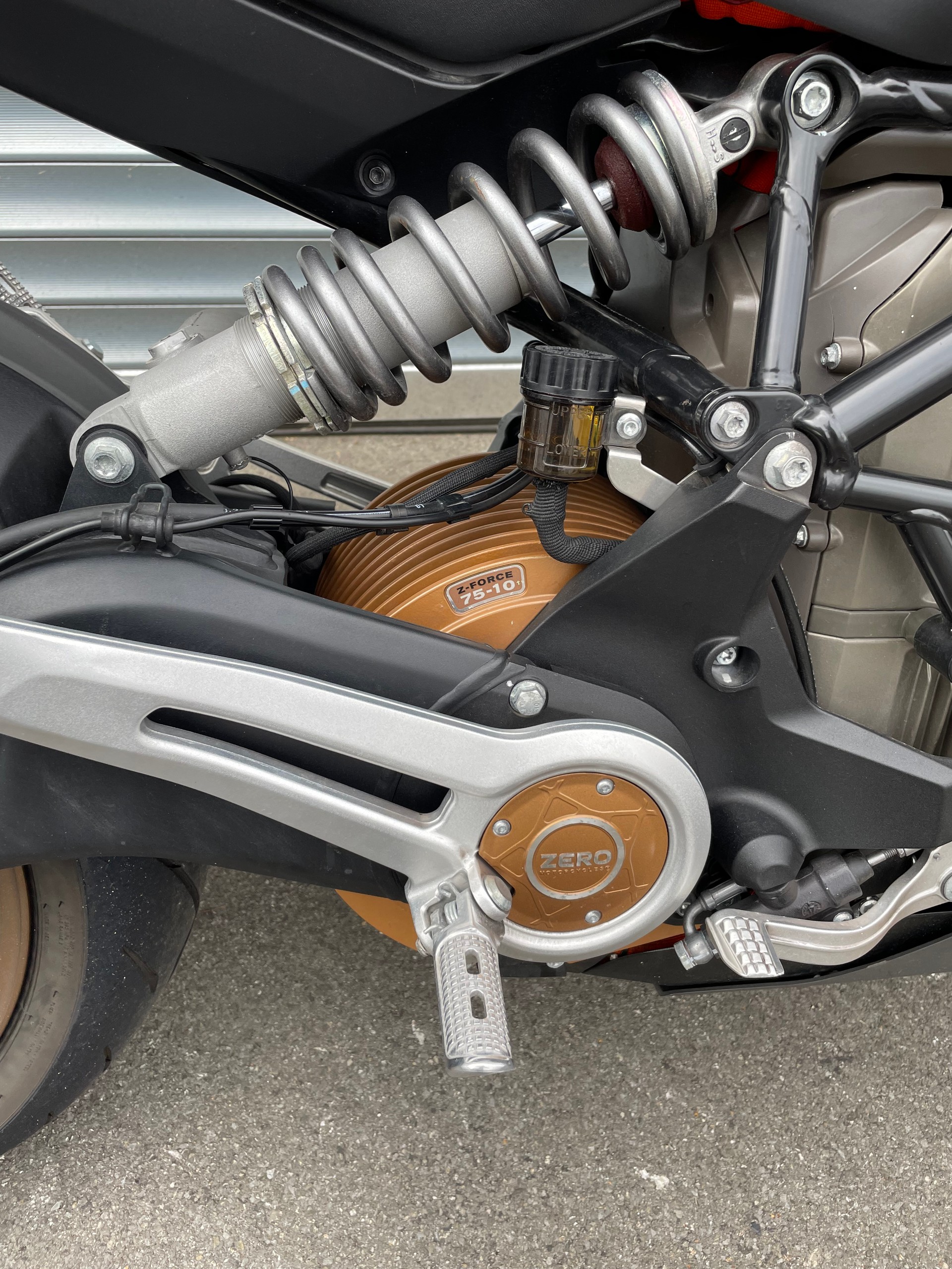 ZERO SRF ZF 17.3 mit neuem Akku 2025-image-4