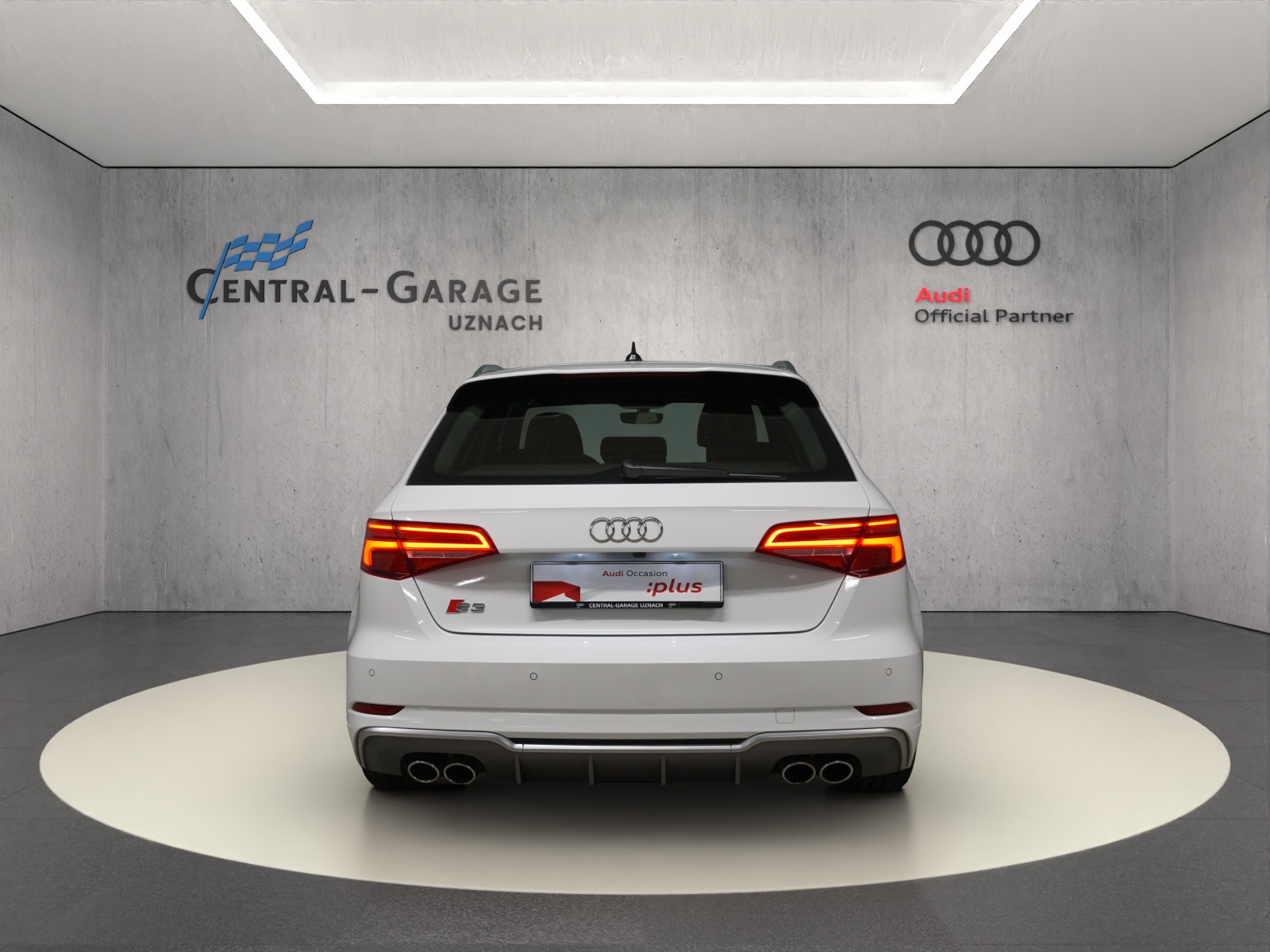 AUDI S3 Sportback 2.0 TFSI quattro S-tronic-showroom-element-3