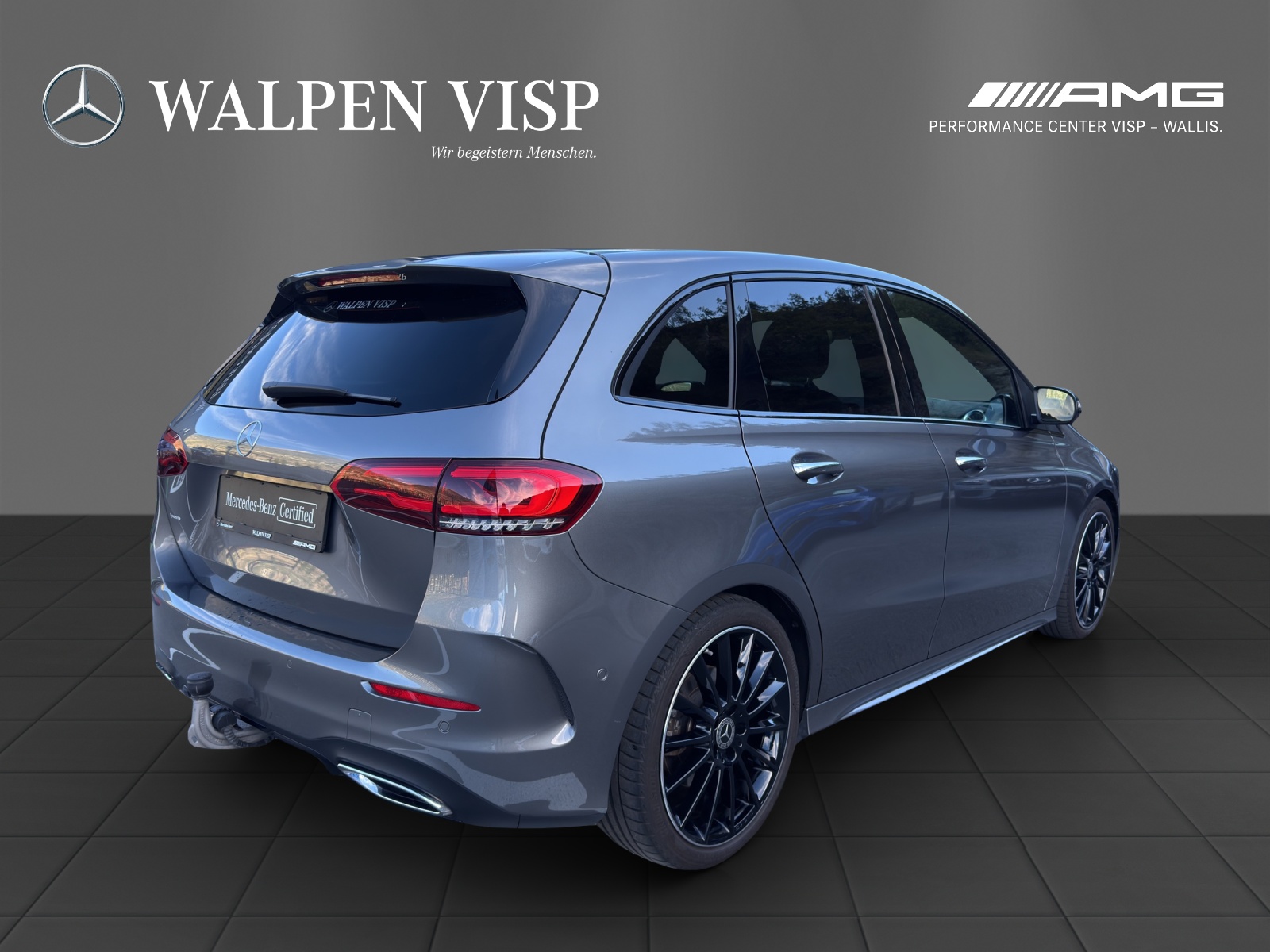 MERCEDES-BENZ B 200 d 4Matic AMG Line-image-5