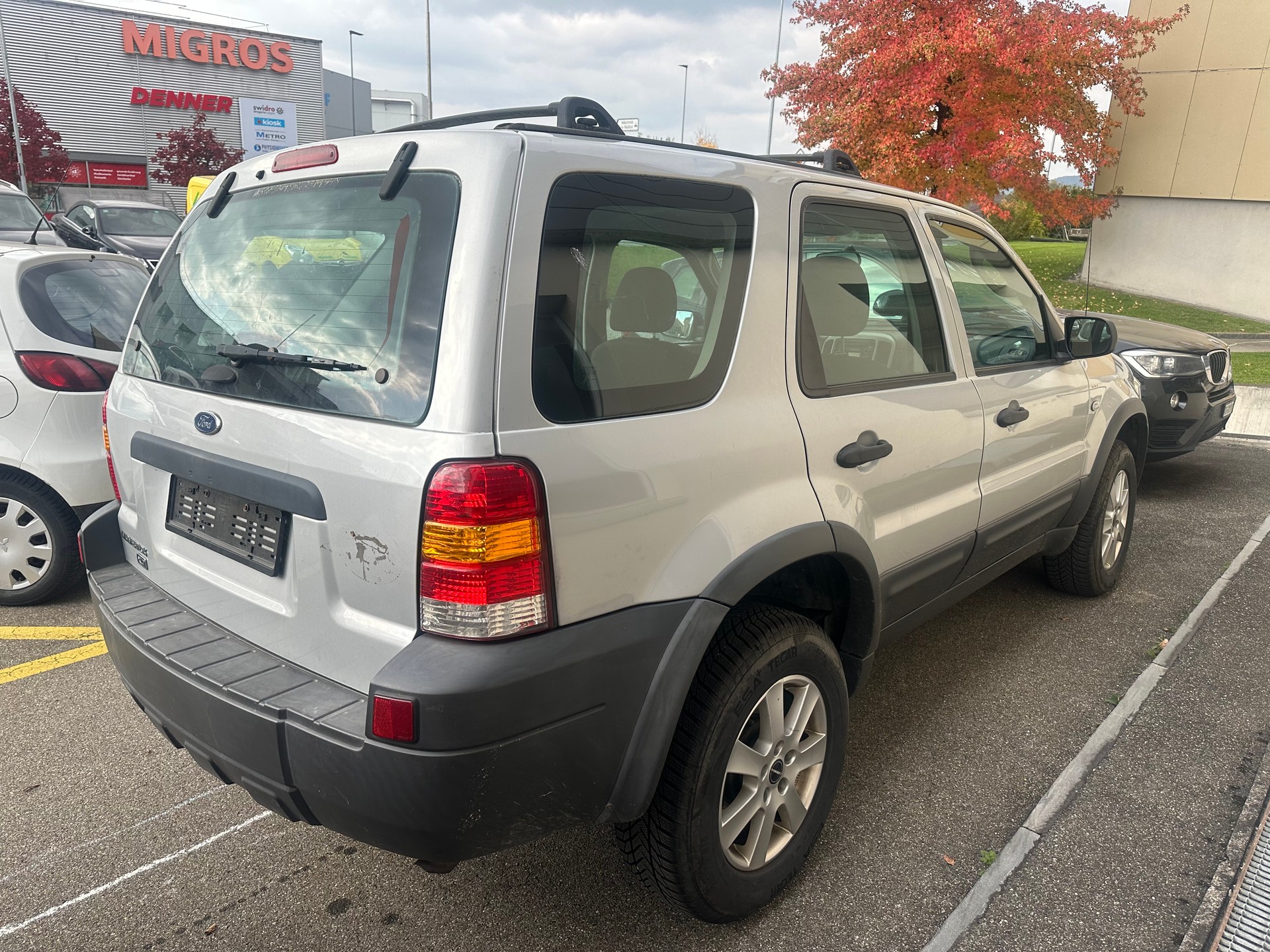 FORD Maverick 2.3 16V-showroom-element-3