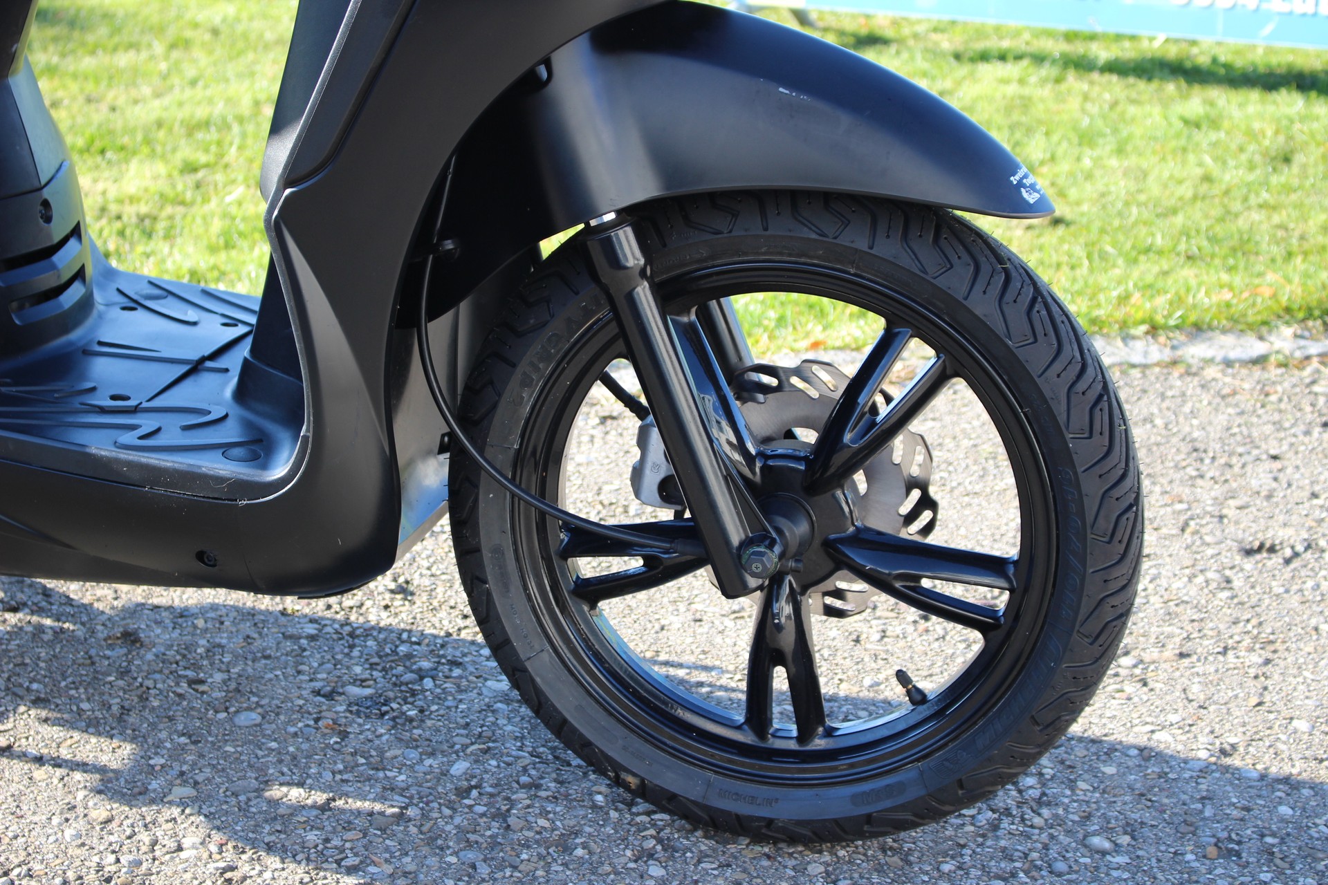 PEUGEOT Tweet-image-6