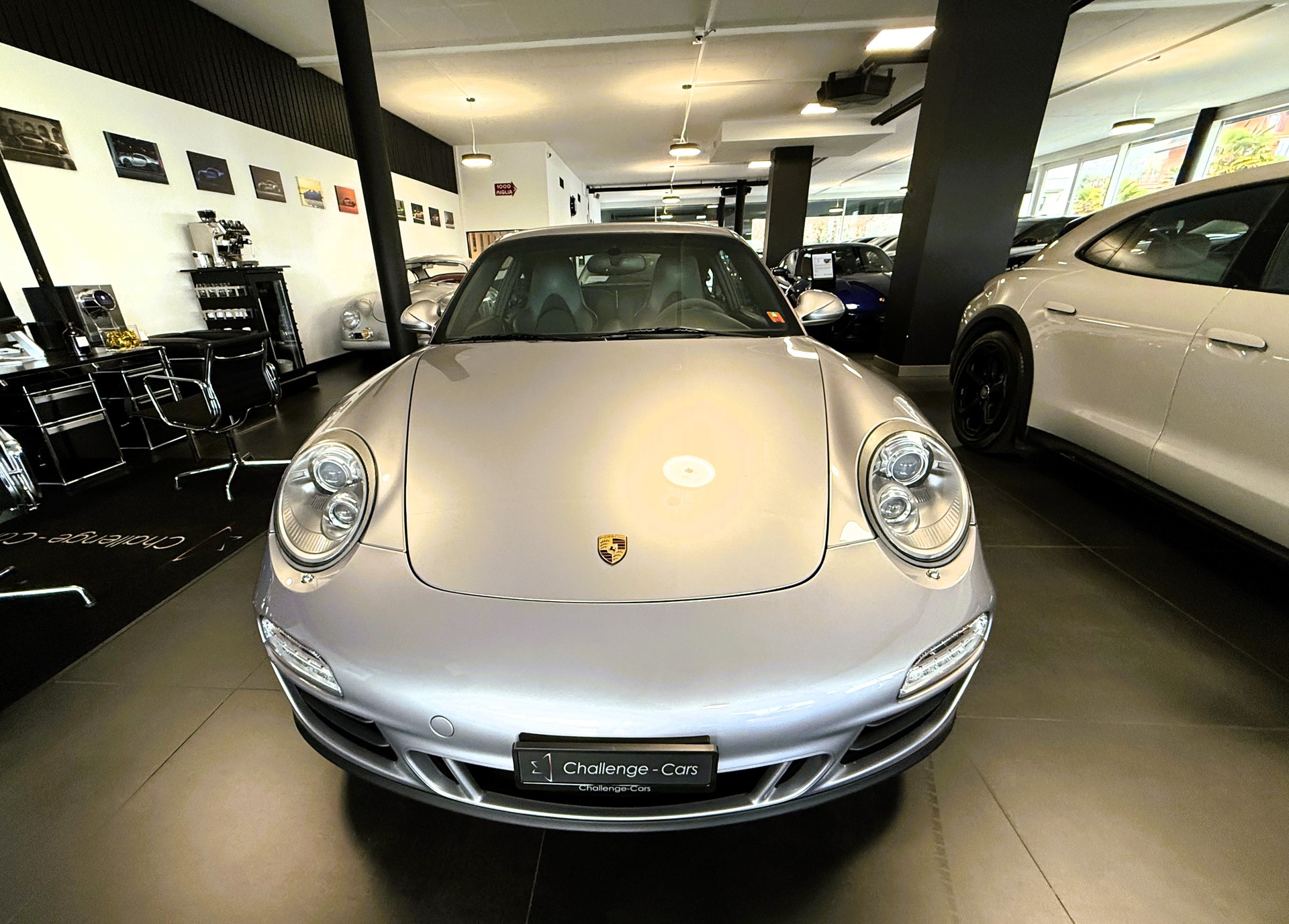 PORSCHE 911 Carrera GTS PDK-image-12