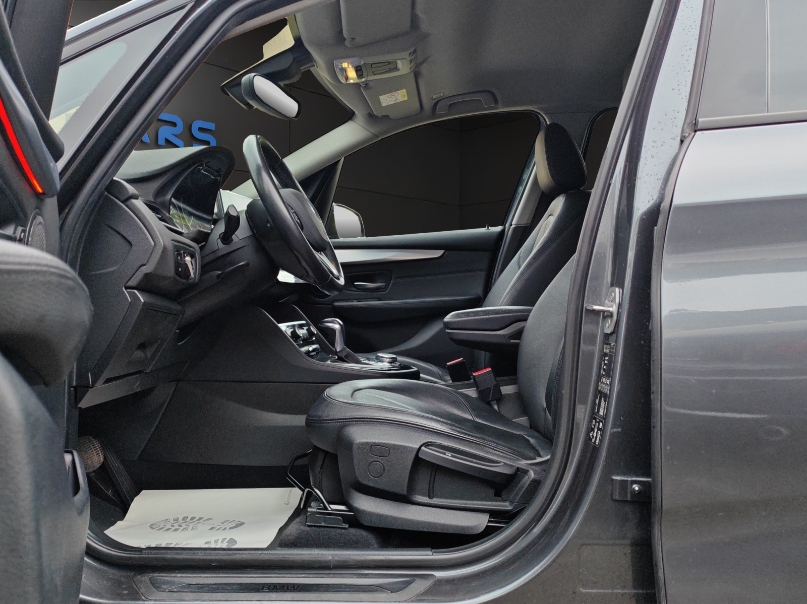BMW 220d xDrive Active Tourer Steptronic [Expertise du jour + Garantie 12 mois + Service & Immat. Offerts]-image-9