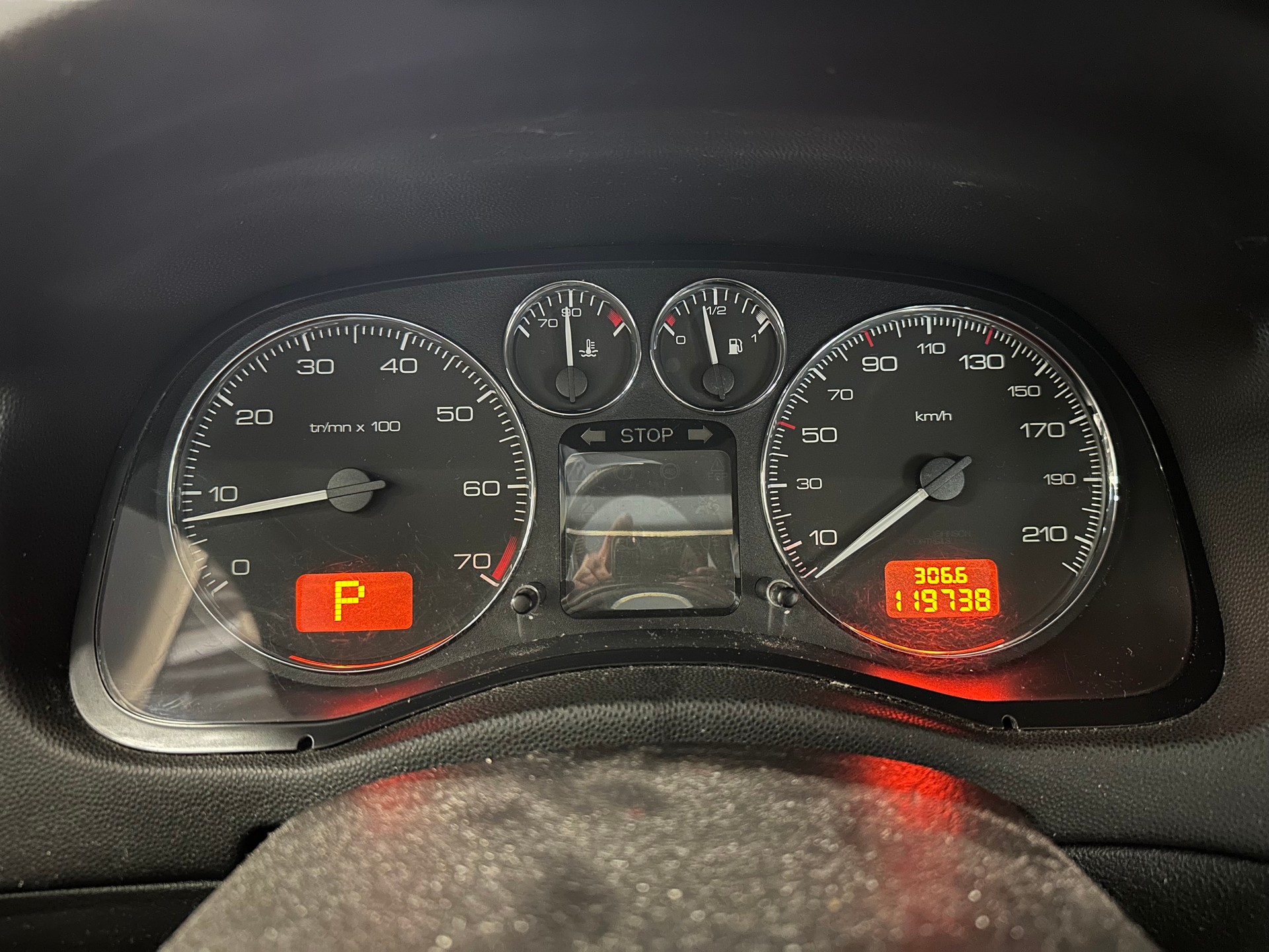 PEUGEOT 307 SW 1.6 16V D.Sign FIXPREIS-image-15