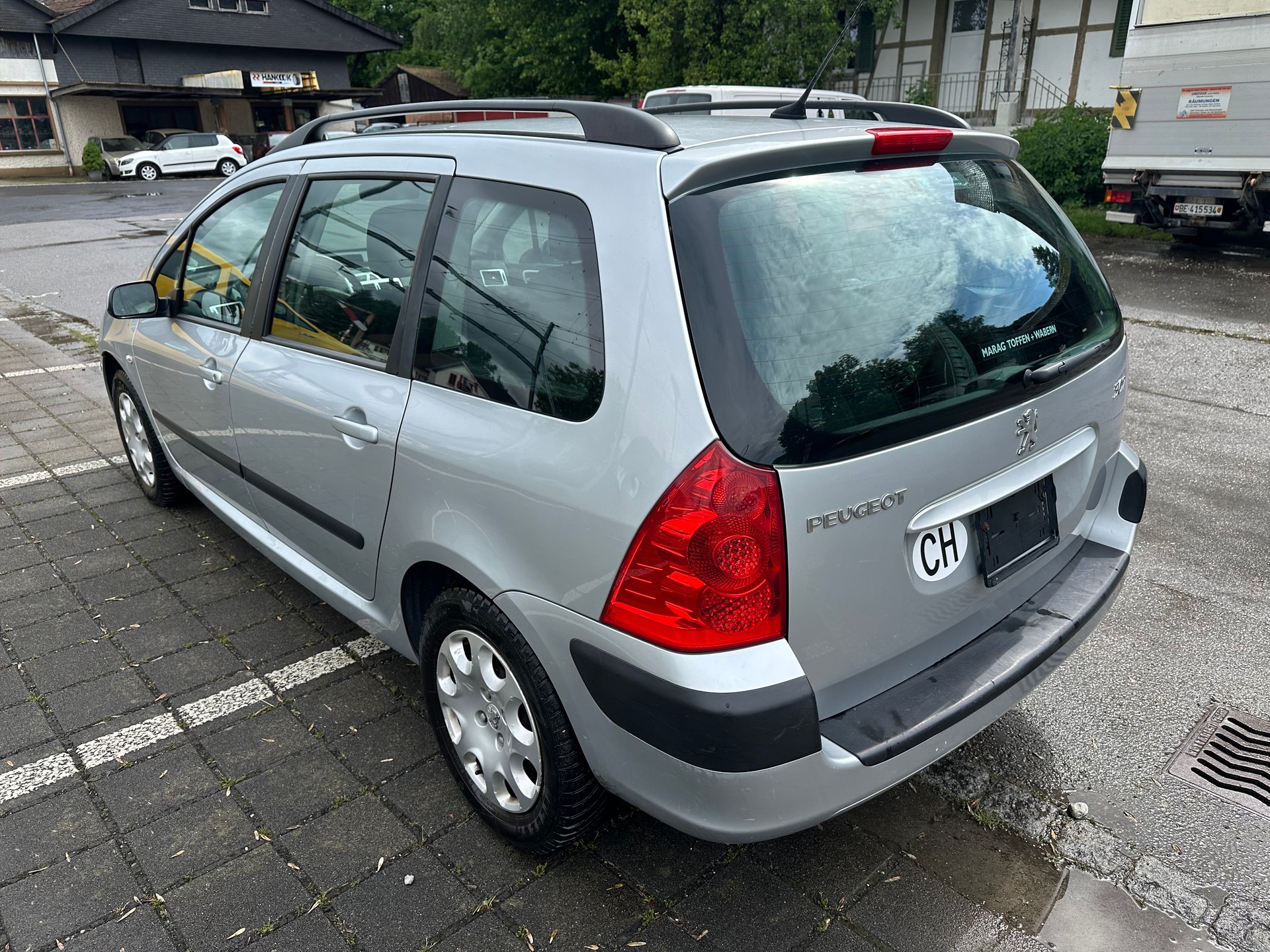PEUGEOT 307 SW 1.6 16V D.Sign FIXPREIS-image-10
