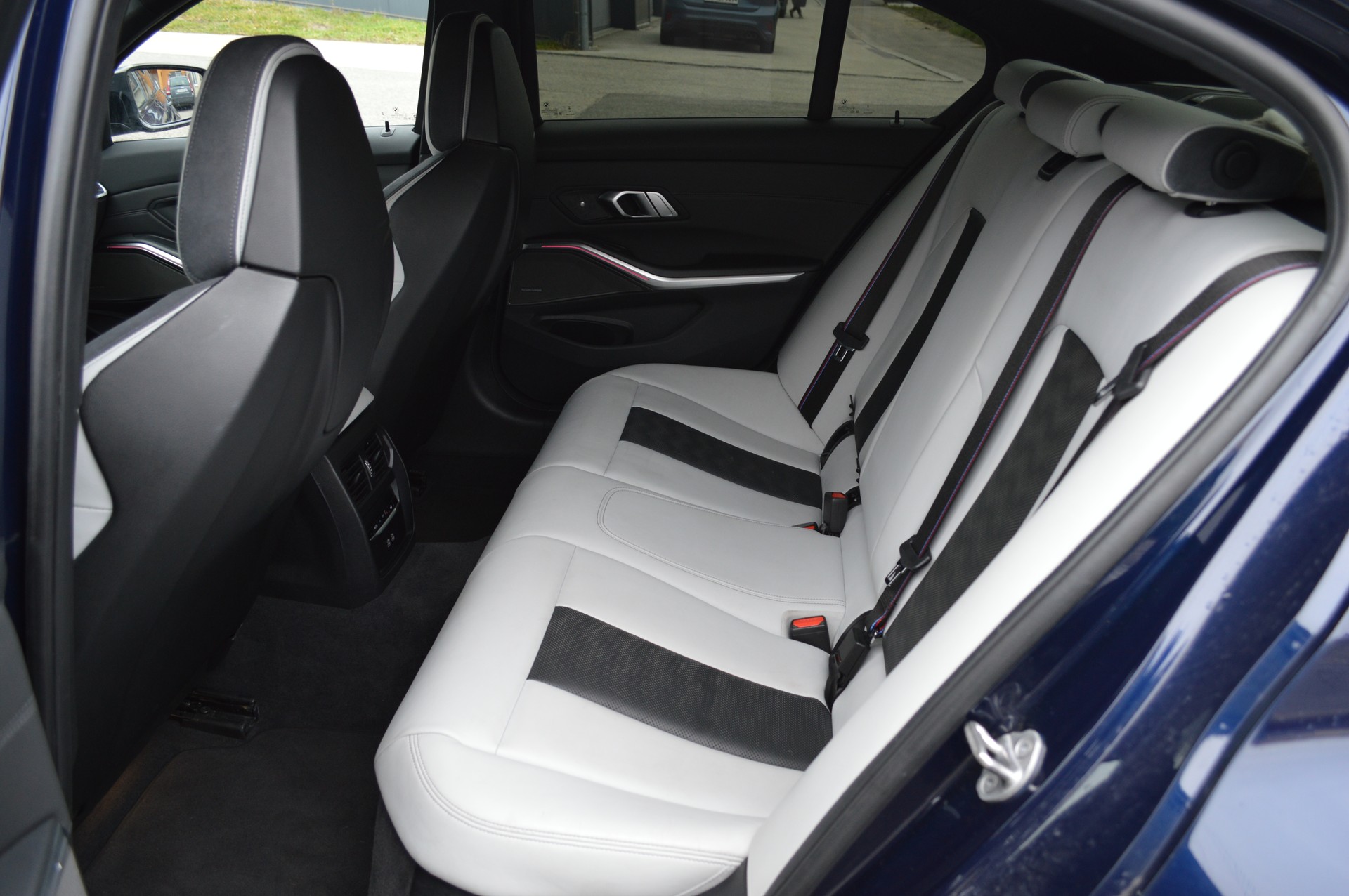 BMW M3 Competition-image-15