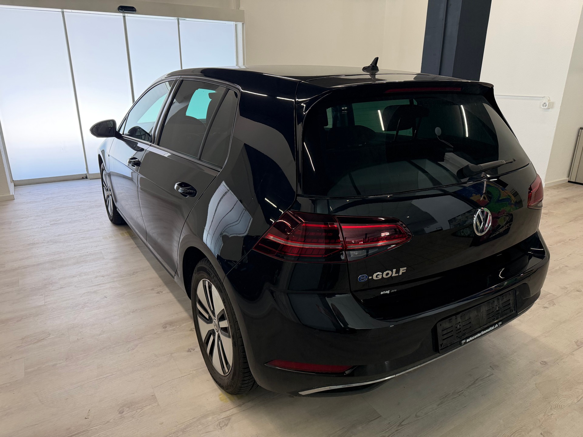 VW e-Golf-image-9