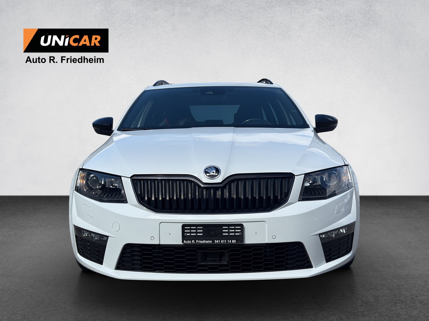 SKODA Octavia Combi 2.0 TSI RS 230 DSG-showroom-element-1