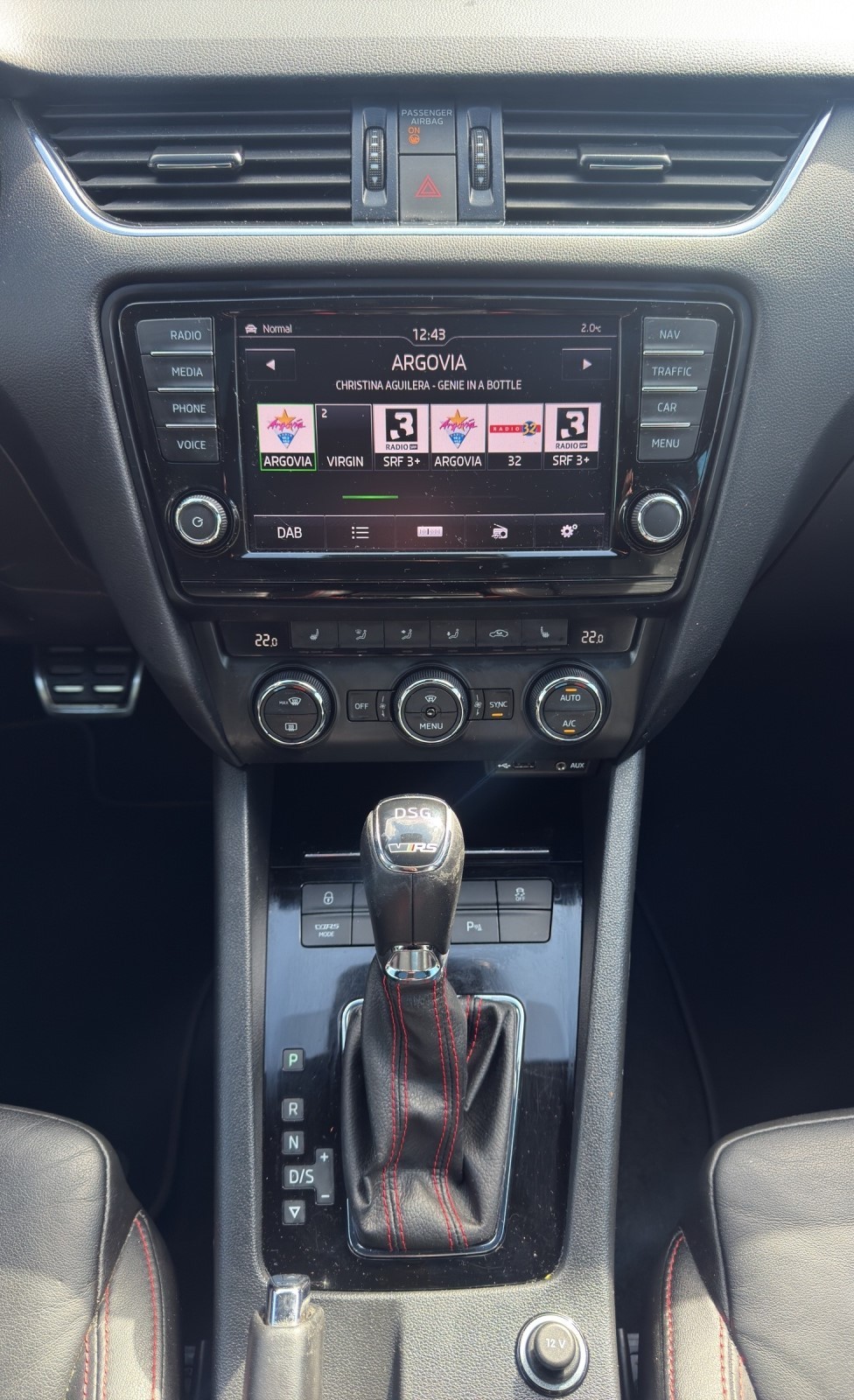 SKODA Octavia Combi 2.0 TSI RS 230 DSG-image-10