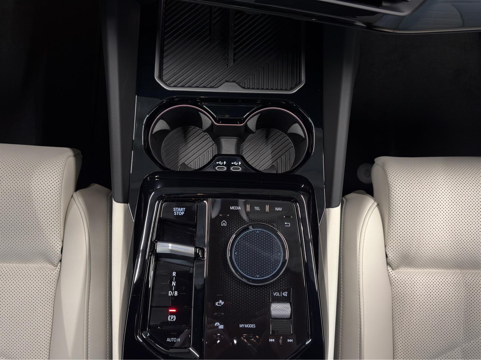 BMW i5 xDrive40-image-18