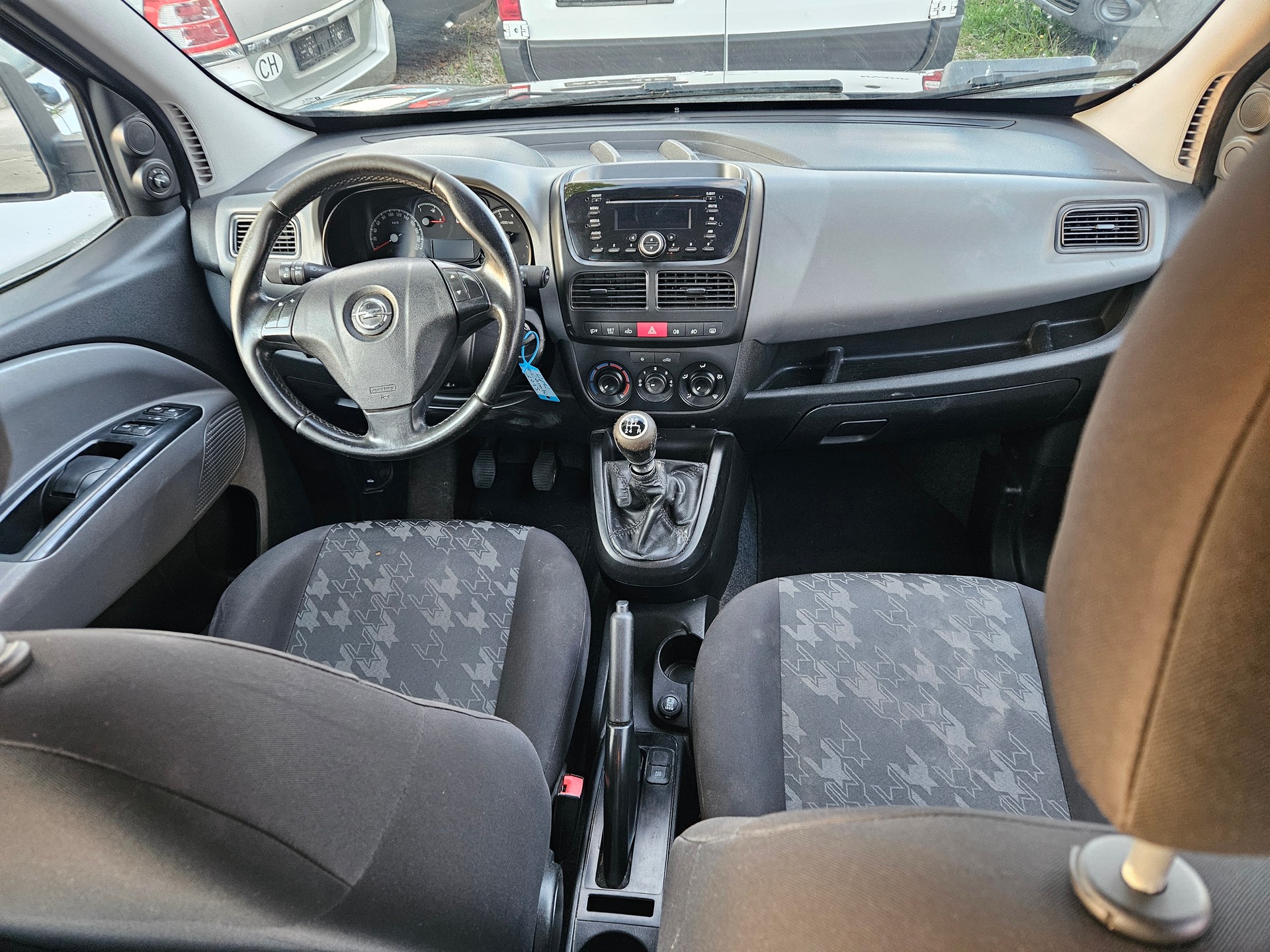 OPEL Combo 1.4i L1H1-image-12