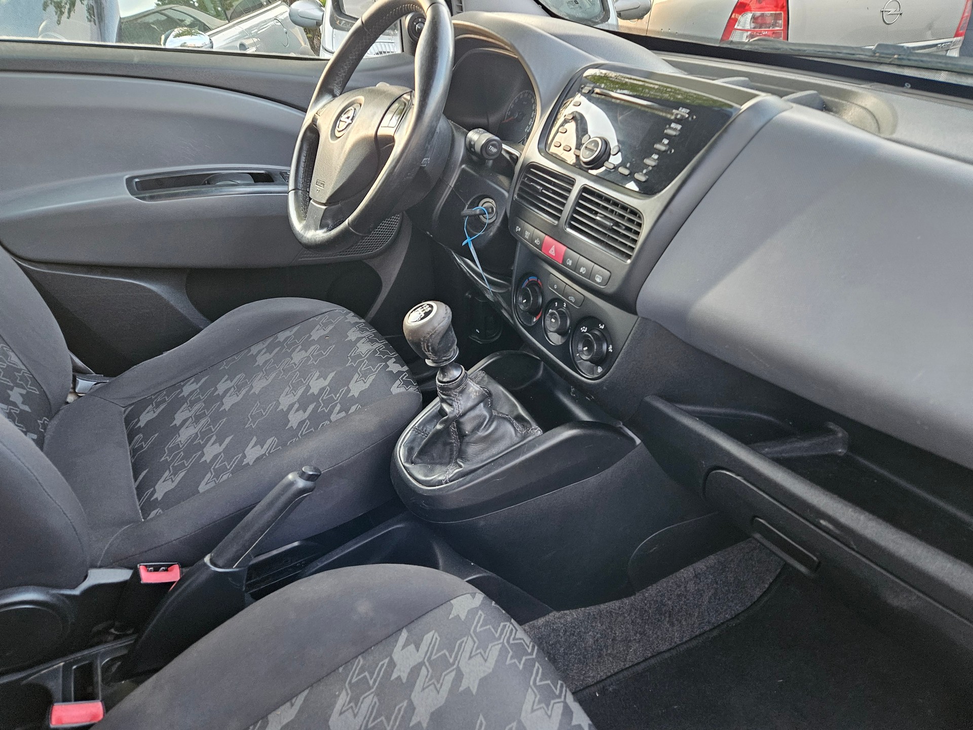 OPEL Combo 1.4i L1H1-image-13
