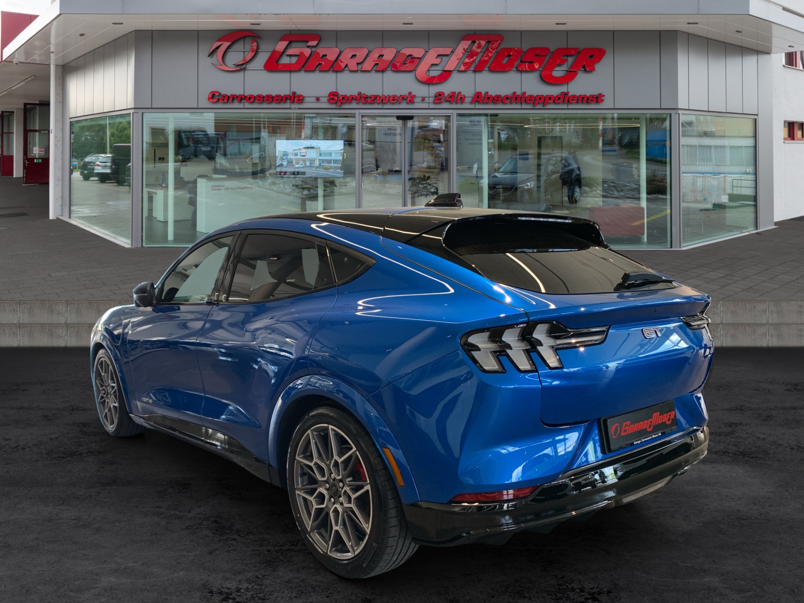 FORD Mustang Mach-E Extended GT AWD-image-5