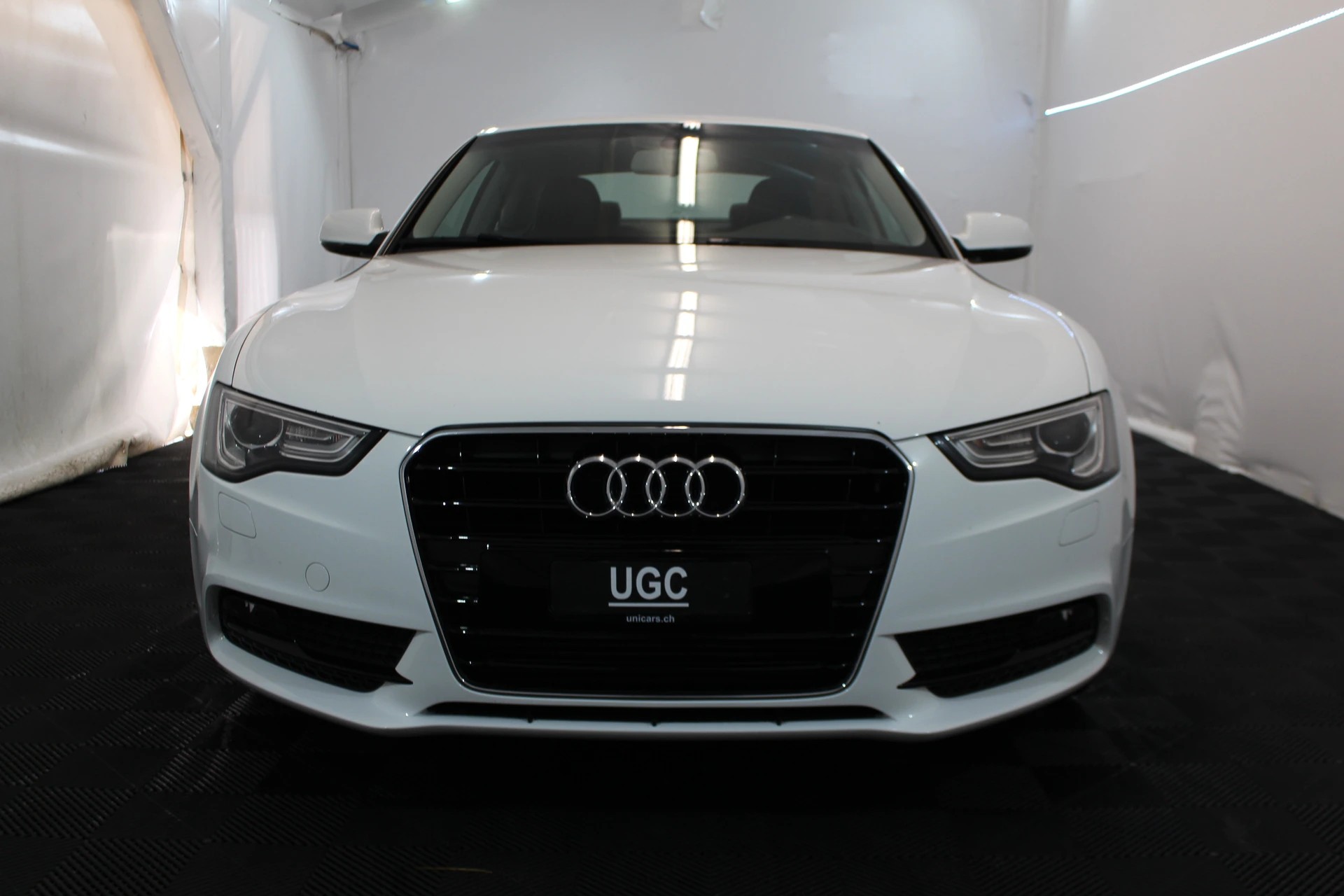 AUDI A5 Coupé 1.8 TFSI 170 M-Tronic-showroom-element-1