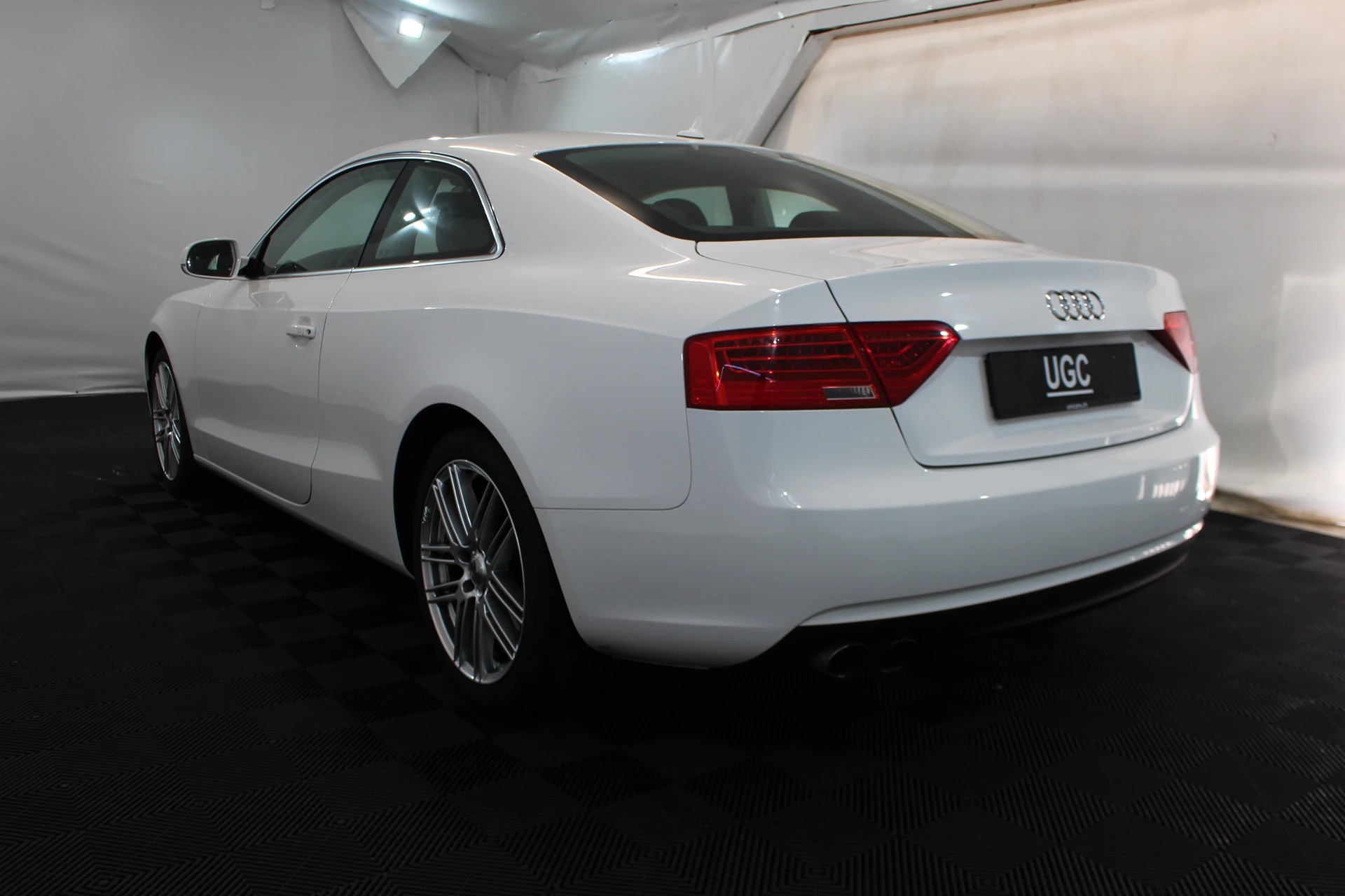 AUDI A5 Coupé 1.8 TFSI 170 M-Tronic-showroom-element-3